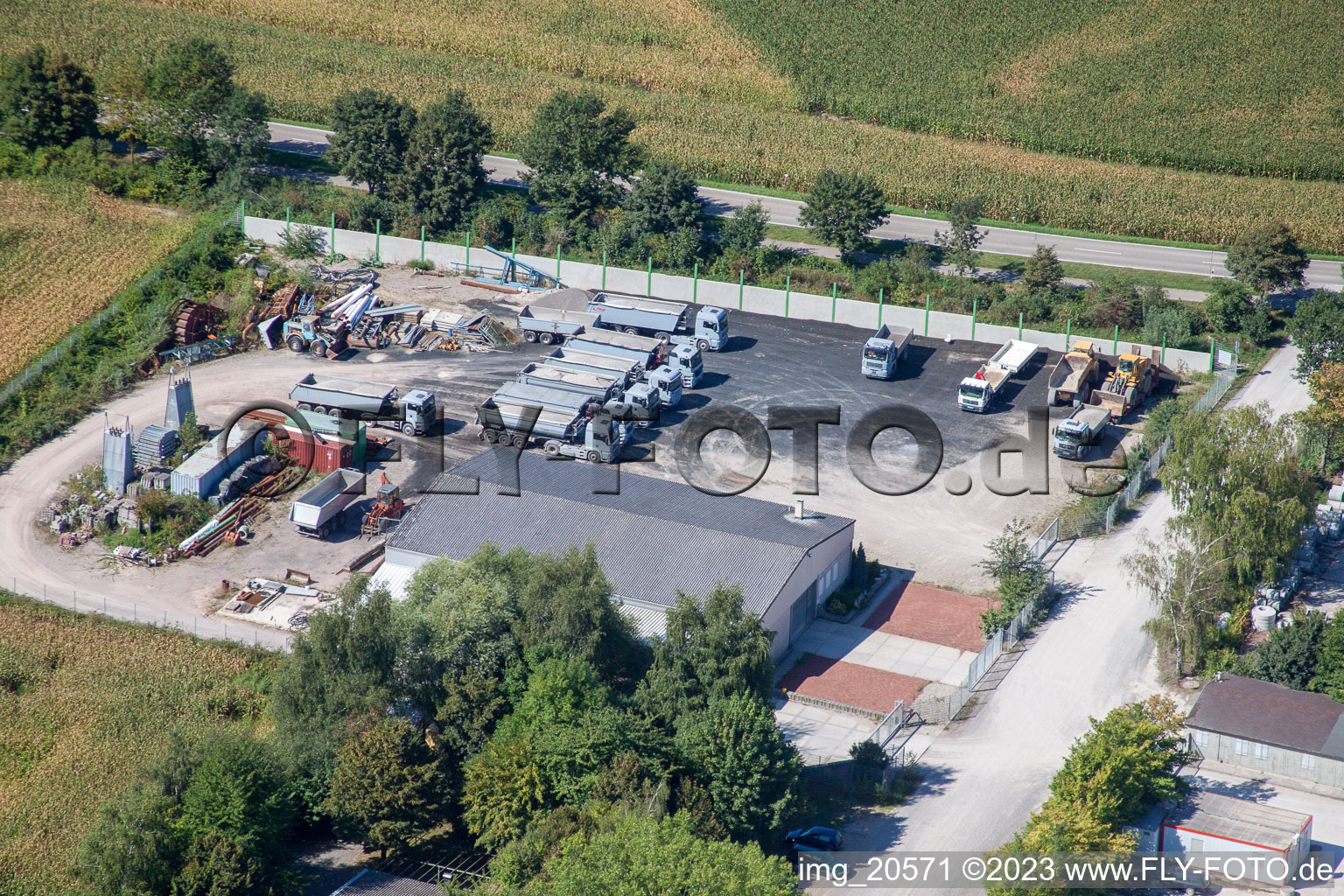 Luftbild von Leimersheim,Betonsteinwerk im Bundesland Rheinland-Pfalz, Deutschland