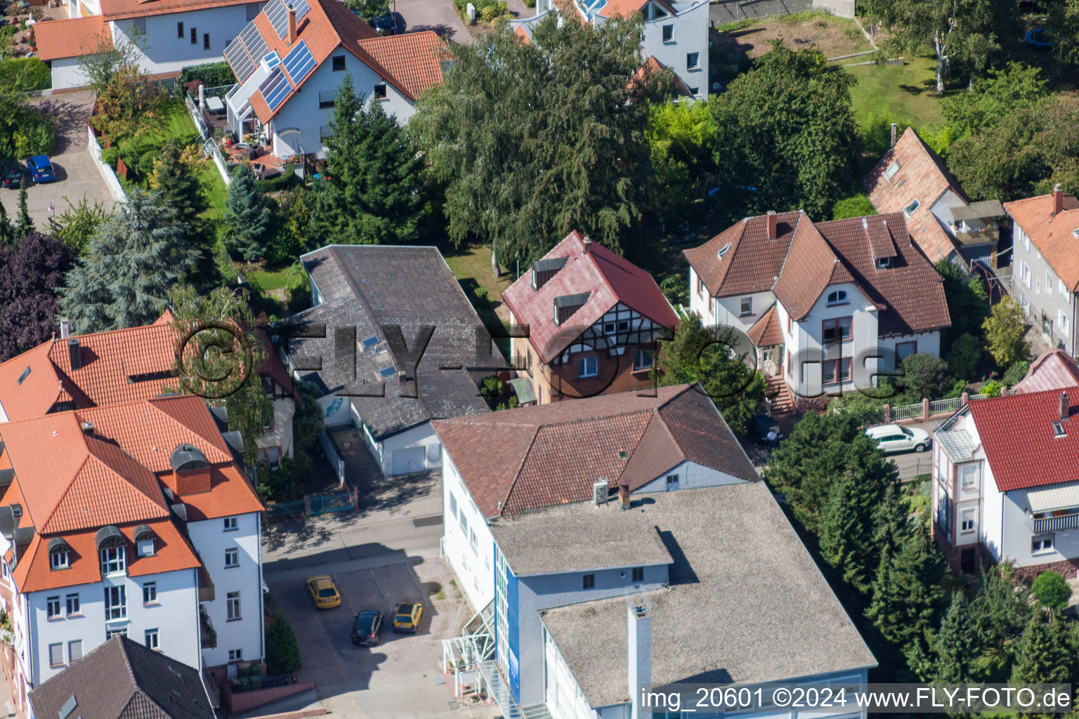 Luftaufnahme von Bismarckstr in Kandel im Bundesland Rheinland-Pfalz, Deutschland