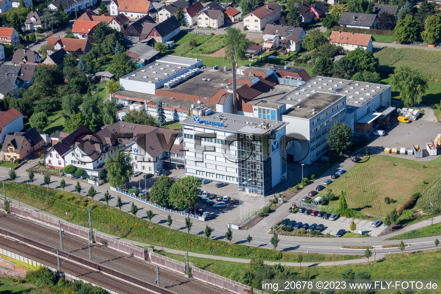 Urloffen, Klocke Pharma GmbH in Appenweier im Bundesland Baden-Württemberg, Deutschland von oben