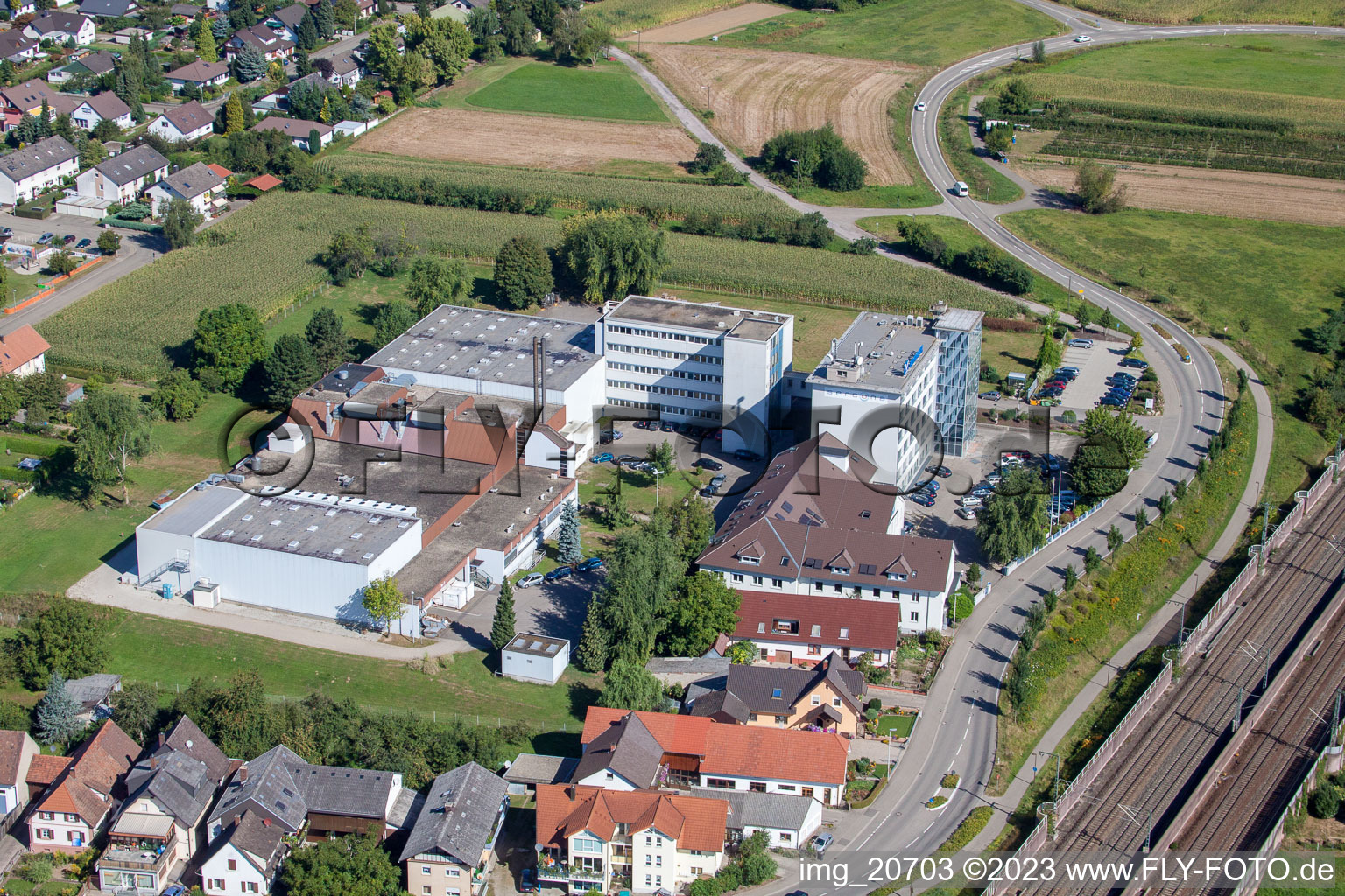 Urloffen, Klocke Pharma GmbH in Appenweier im Bundesland Baden-Württemberg, Deutschland aus der Luft betrachtet