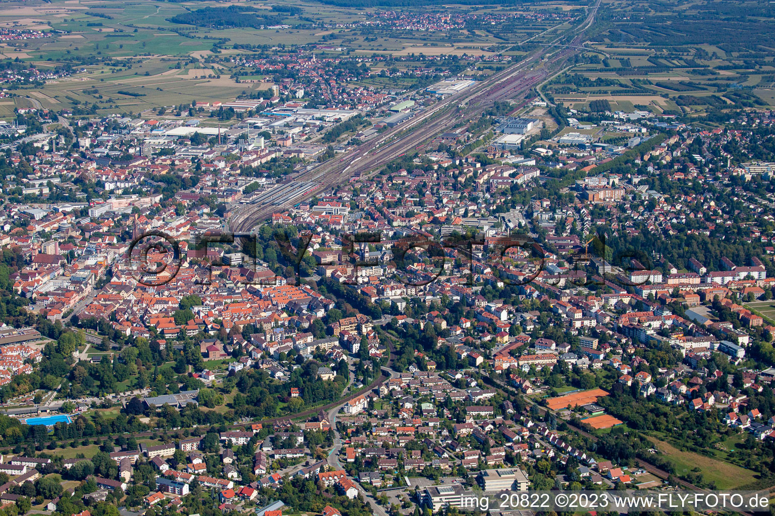 Luftbild von Offenburg von Südosten im Bundesland Baden-Württemberg, Deutschland