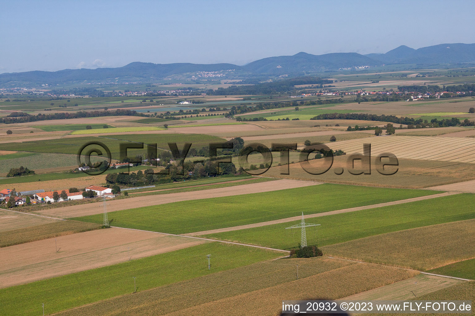 Luftbild von Minfeld, Schossberghof im Bundesland Rheinland-Pfalz, Deutschland