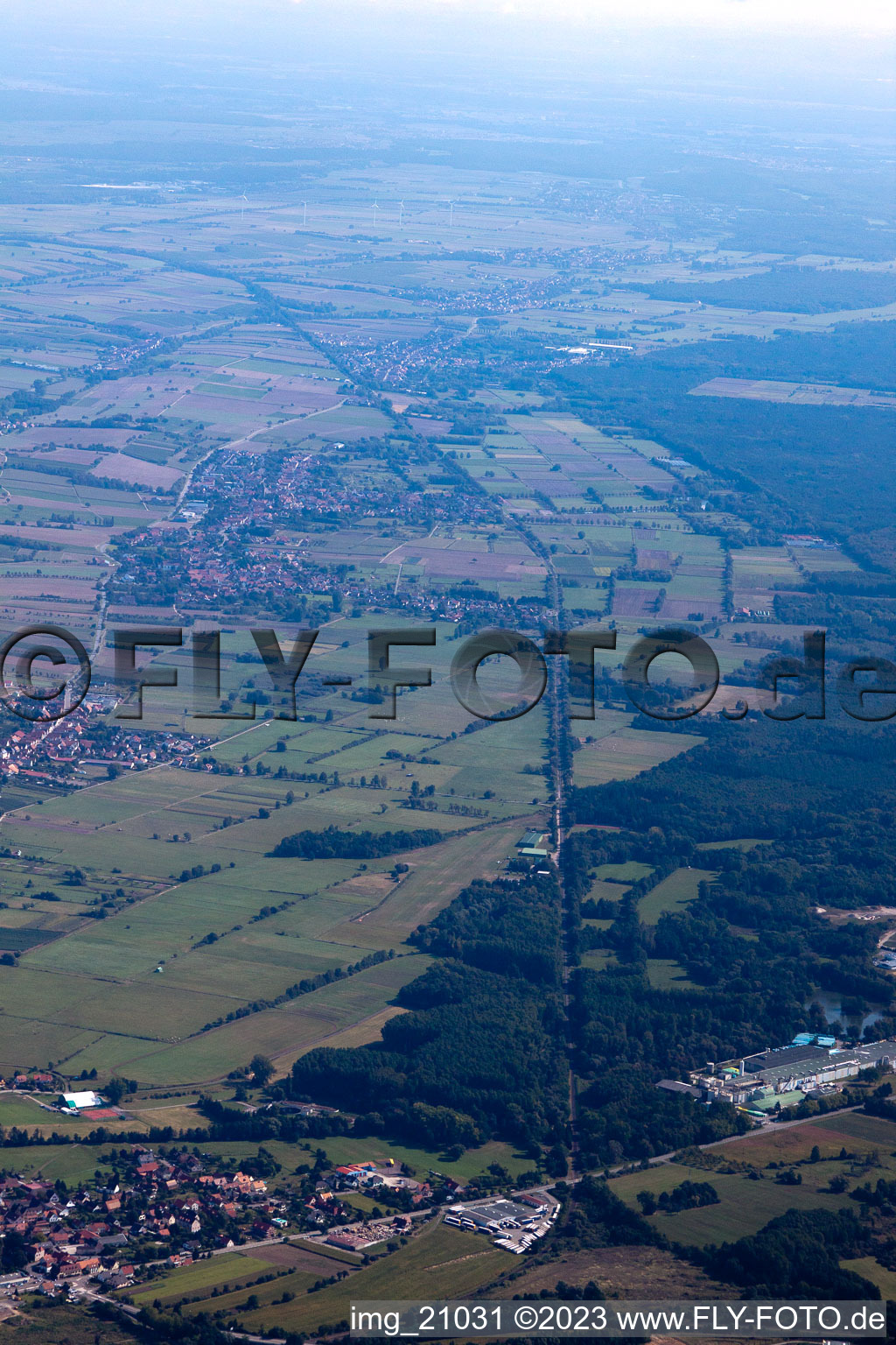 Altenstadt (Elsass) im Bundesland Bas-Rhin, Frankreich aus der Luft betrachtet
