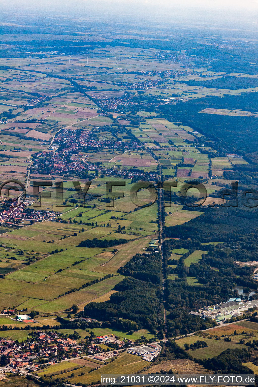 Altenstadt (Elsass) im Bundesland Bas-Rhin, Frankreich aus der Luft betrachtet