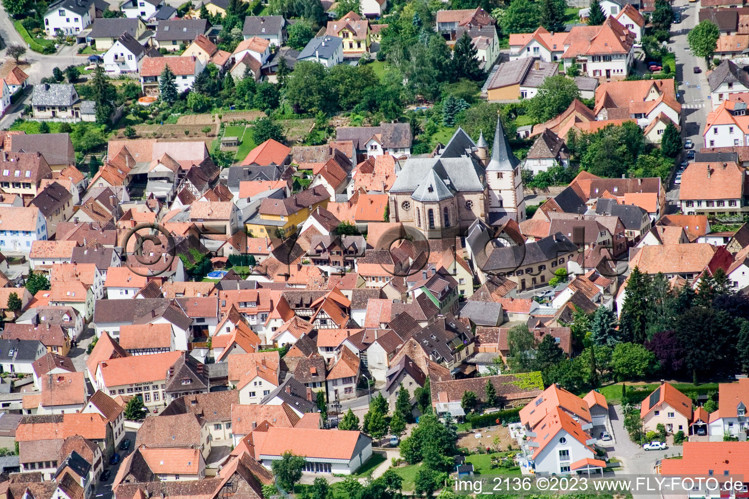 Ortsteil Arzheim in Landau in der Pfalz im Bundesland Rheinland-Pfalz, Deutschland vom Flugzeug aus