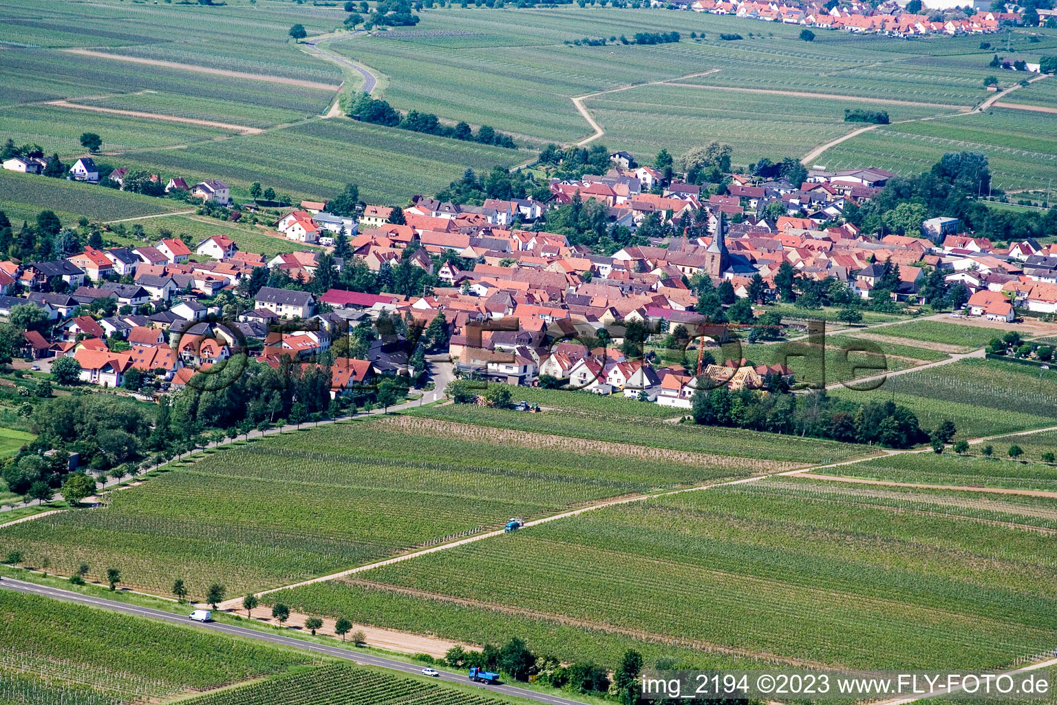 Roschbach im Bundesland Rheinland-Pfalz, Deutschland von der Drohne aus gesehen