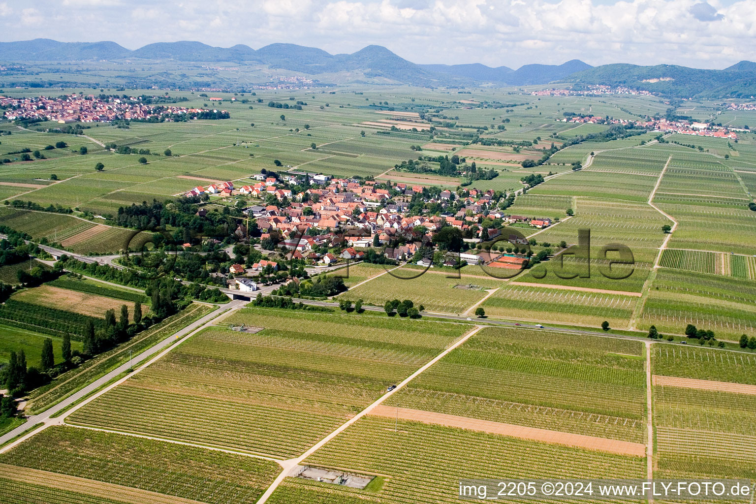 Dorf - Ansicht in Roschbach im Bundesland Rheinland-Pfalz, Deutschland