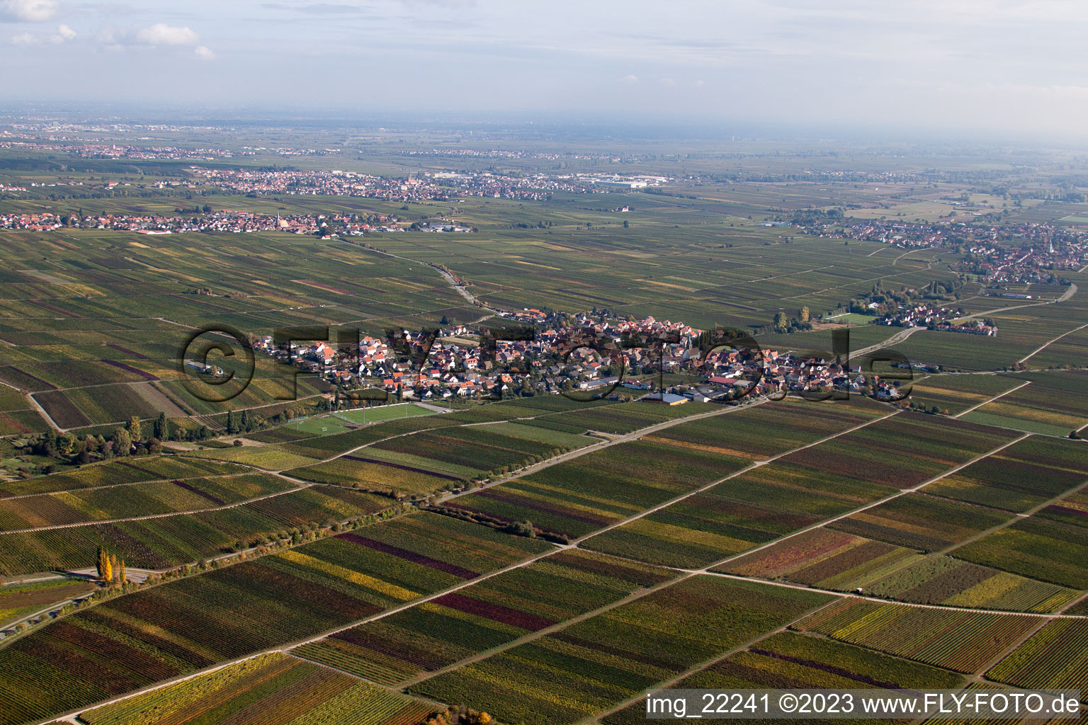 Hainfeld im Bundesland Rheinland-Pfalz, Deutschland von einer Drohne aus