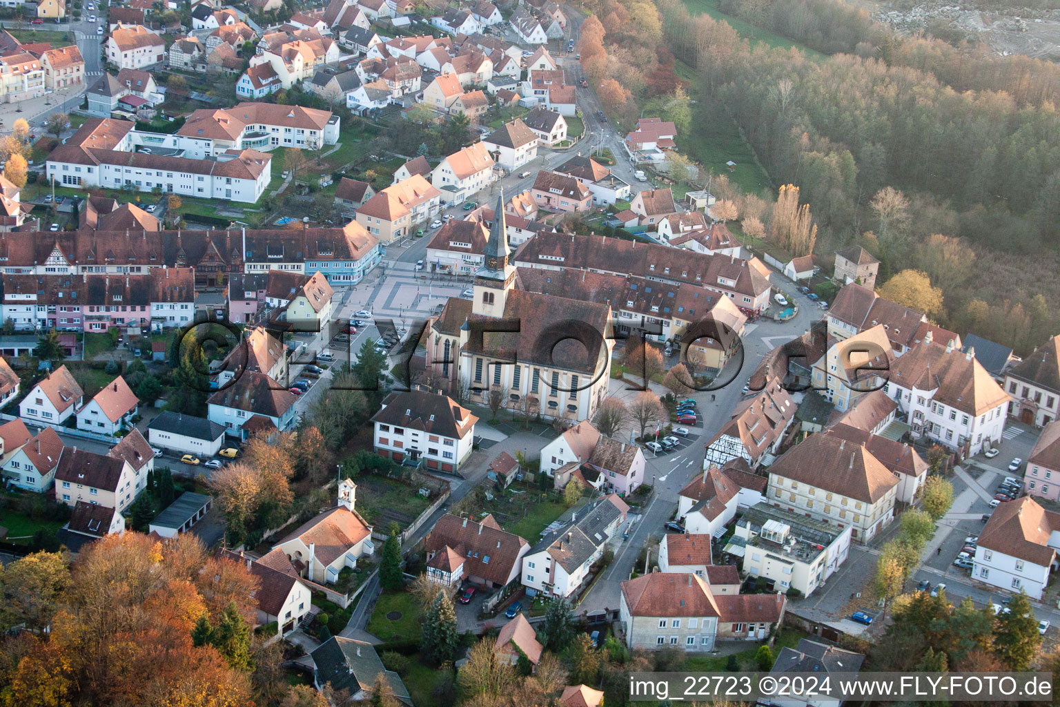 Lauterbourg im Bundesland Bas-Rhin, Frankreich aus der Vogelperspektive