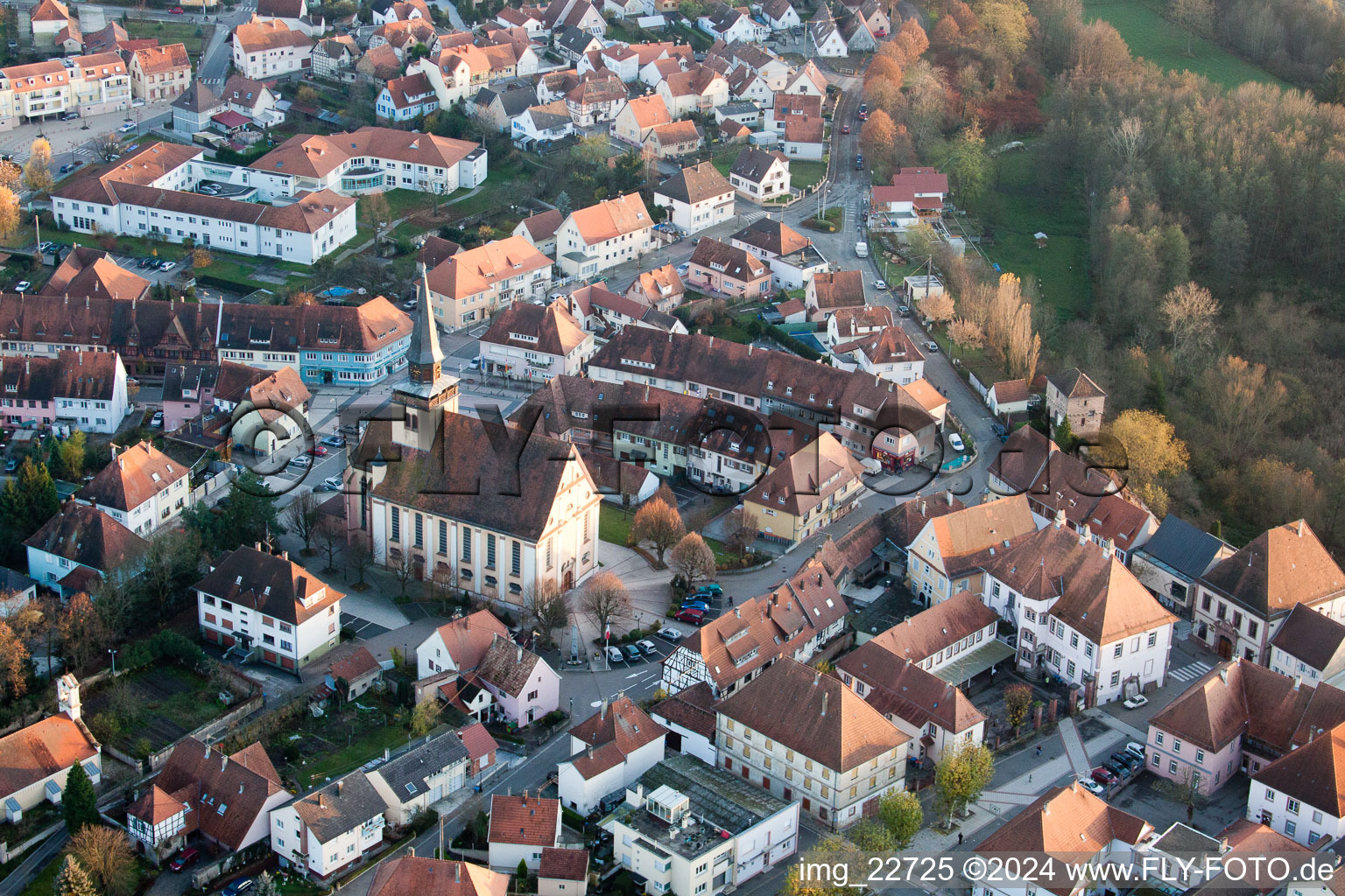 Lauterbourg im Bundesland Bas-Rhin, Frankreich aus der Luft betrachtet