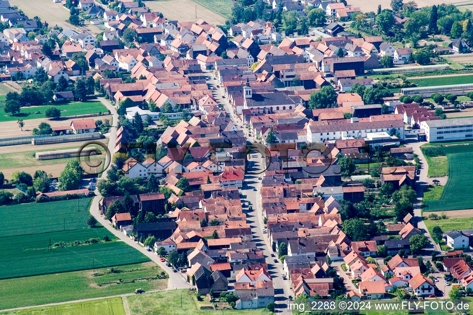 Dorf - Ansicht im Ortsteil Hayna in Herxheim bei Landau (Pfalz) in Herxheim bei Landau/Pfalz im Bundesland Rheinland-Pfalz, Deutschland