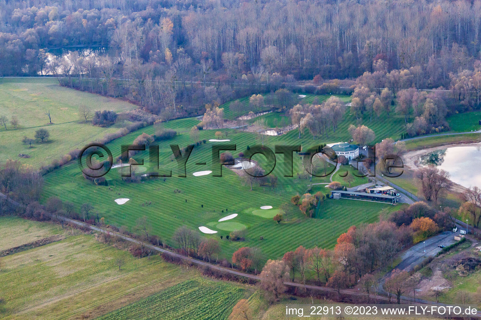 Golfclub Altrhein e.V im Ortsteil Ottersdorf in Rastatt im Bundesland Baden-Württemberg, Deutschland