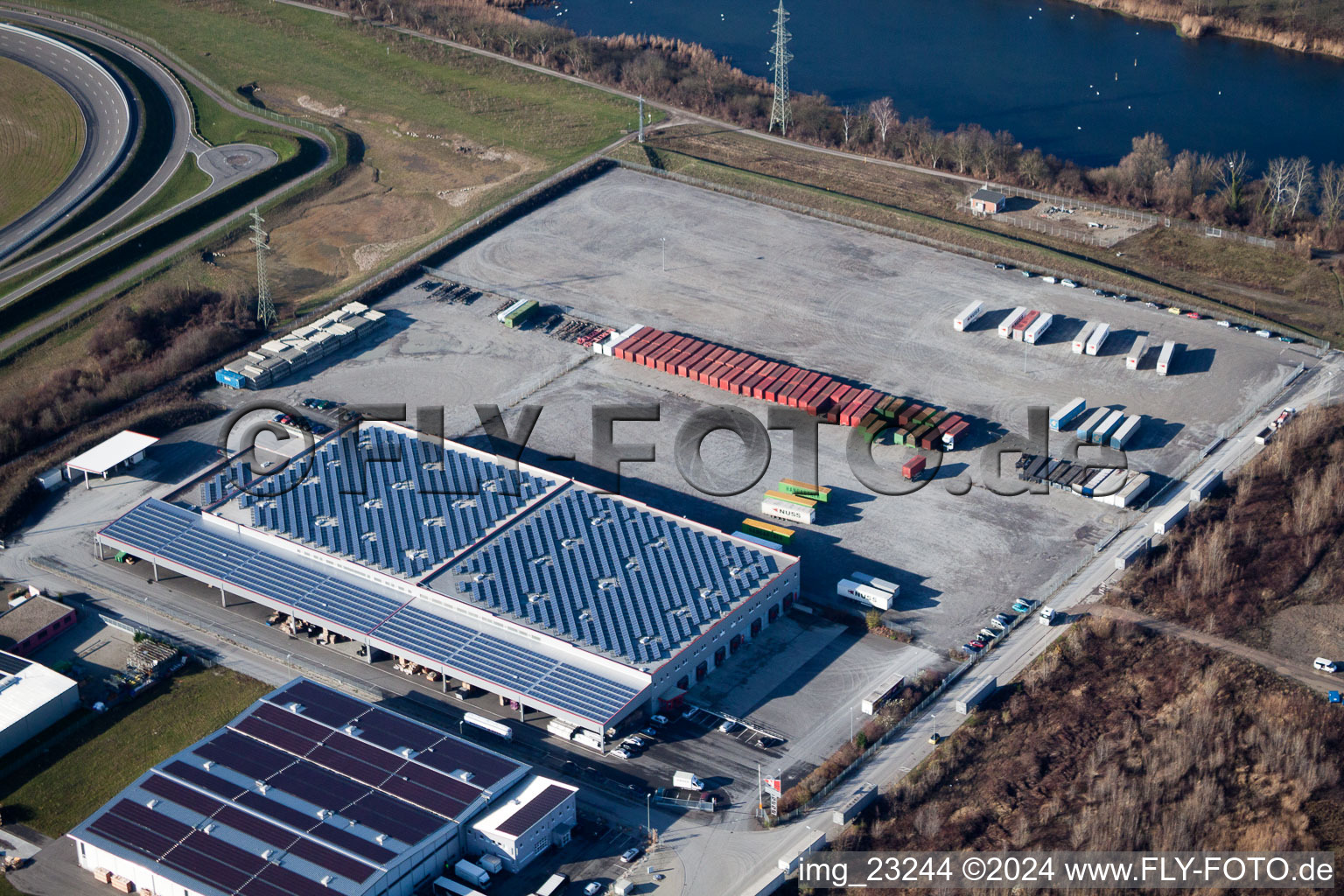 Gebäude und Produktionshallen auf dem Werksgelände Europack GmbH im Ortsteil Industriegebiet Wörth-Oberwald in Wörth am Rhein im Bundesland Rheinland-Pfalz, Deutschland