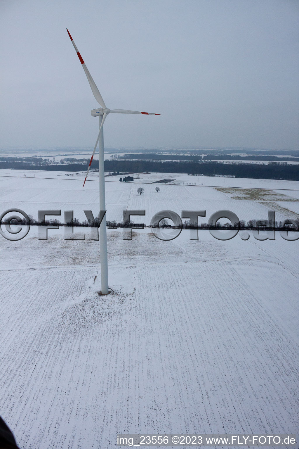 Minfeld, Windkraftanlagen im Bundesland Rheinland-Pfalz, Deutschland aus der Drohnenperspektive