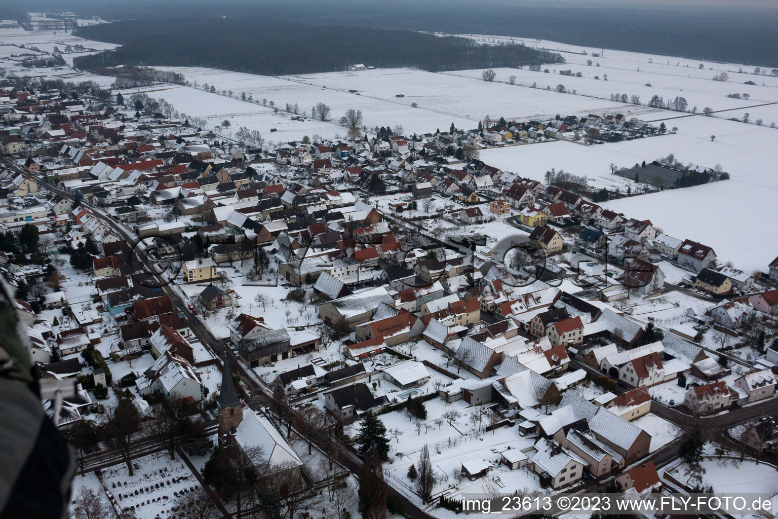 Drohnenbild von Freckenfeld im Bundesland Rheinland-Pfalz, Deutschland