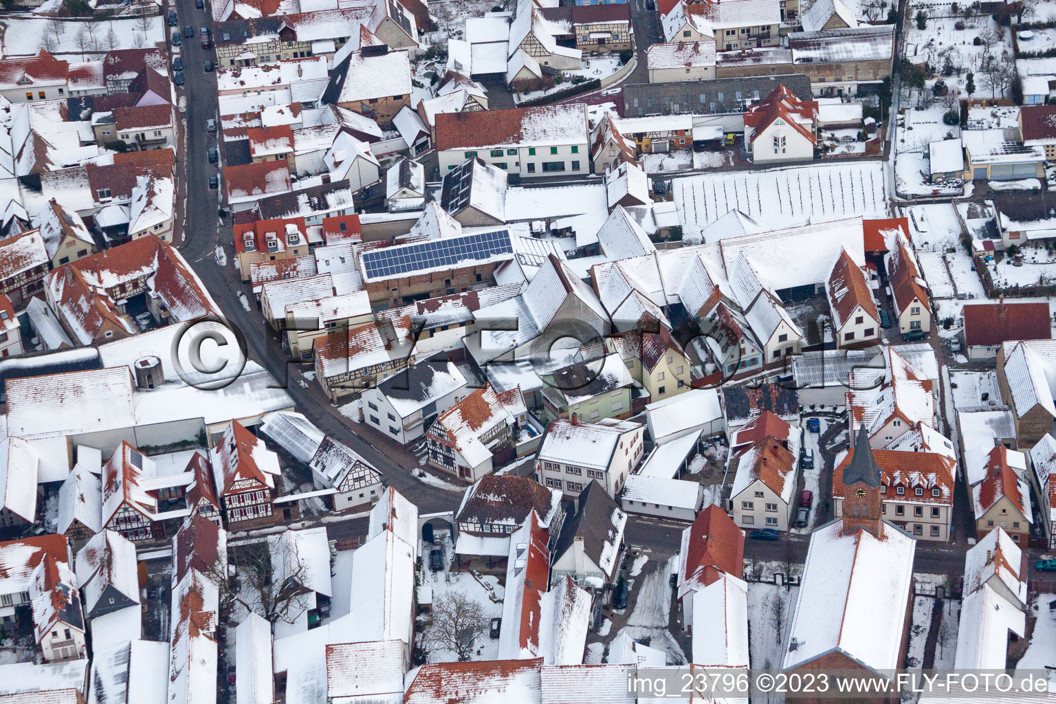 Steinweiler im Bundesland Rheinland-Pfalz, Deutschland von der Drohne aus gesehen