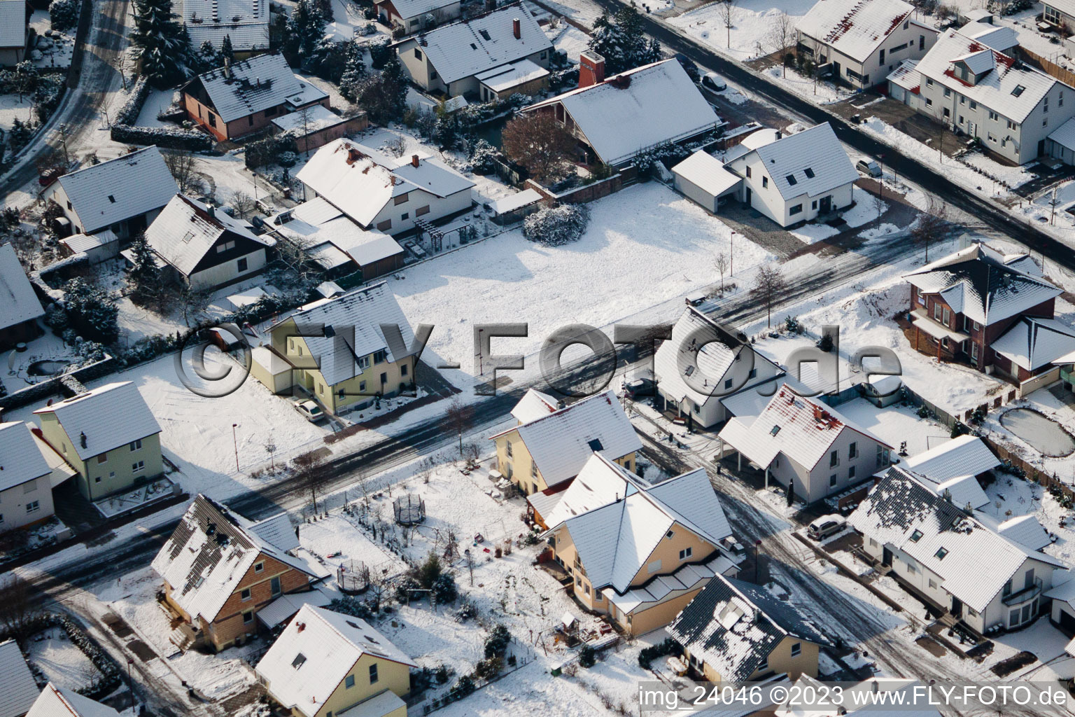 Rheinzabern, Neubaugebiet Tongruben im Bundesland Rheinland-Pfalz, Deutschland von der Drohne aus gesehen
