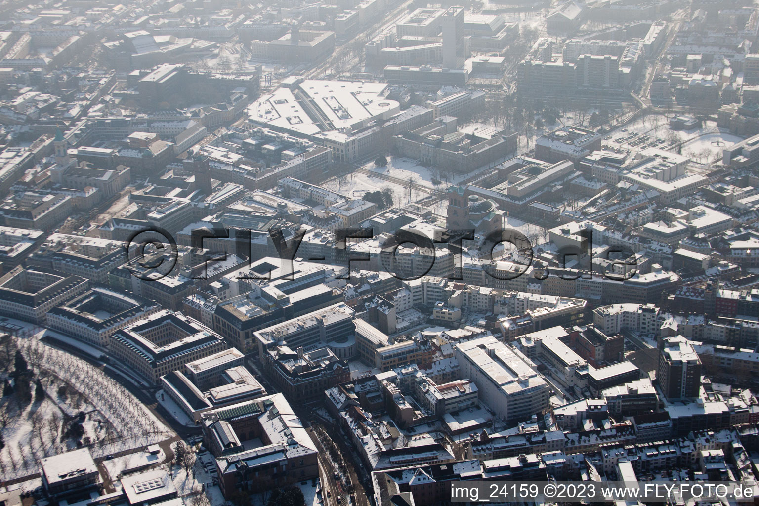 Luftaufnahme von Karlsruhe, Zirkel im Ortsteil Innenstadt-West im Bundesland Baden-Württemberg, Deutschland