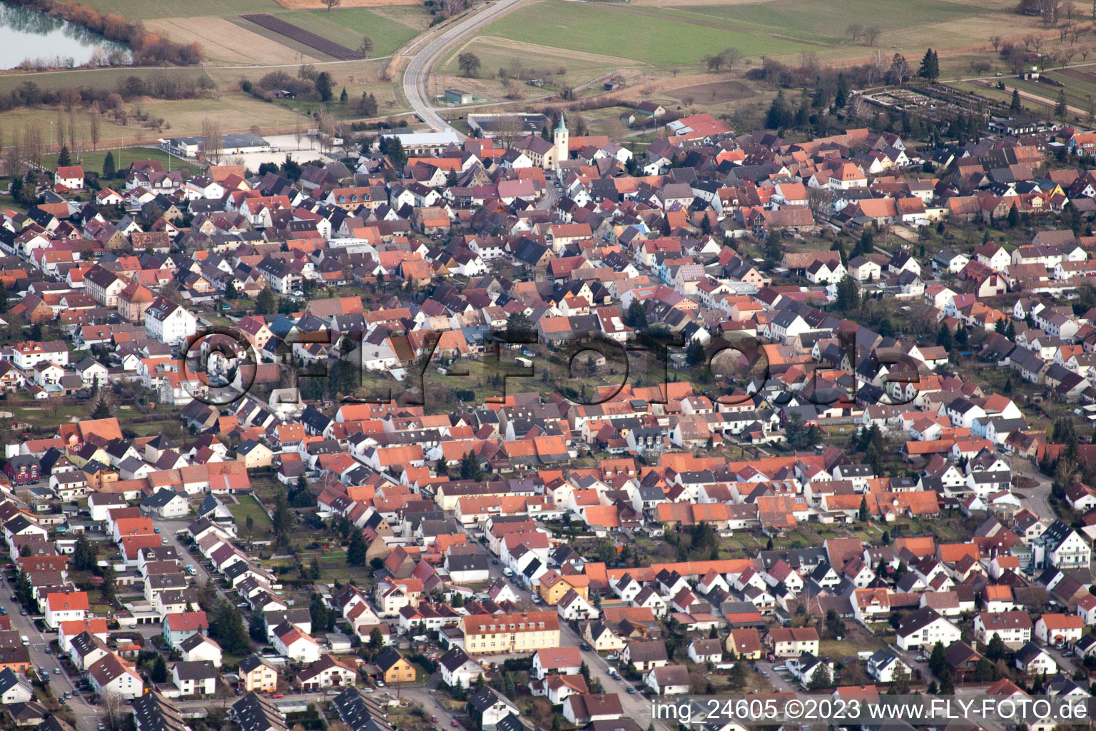 Luftbild von Spöck von Westen in Stutensee im Bundesland Baden-Württemberg, Deutschland