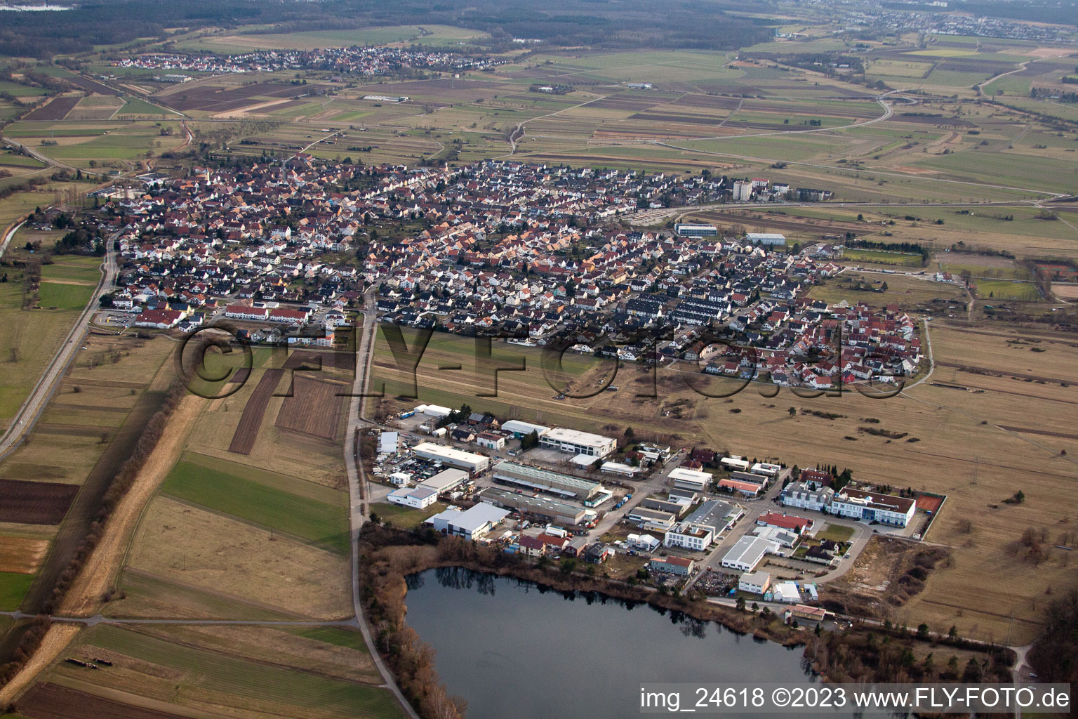 Luftbild von Spöck von Norden im Ortsteil Neuthard in Karlsdorf-Neuthard im Bundesland Baden-Württemberg, Deutschland
