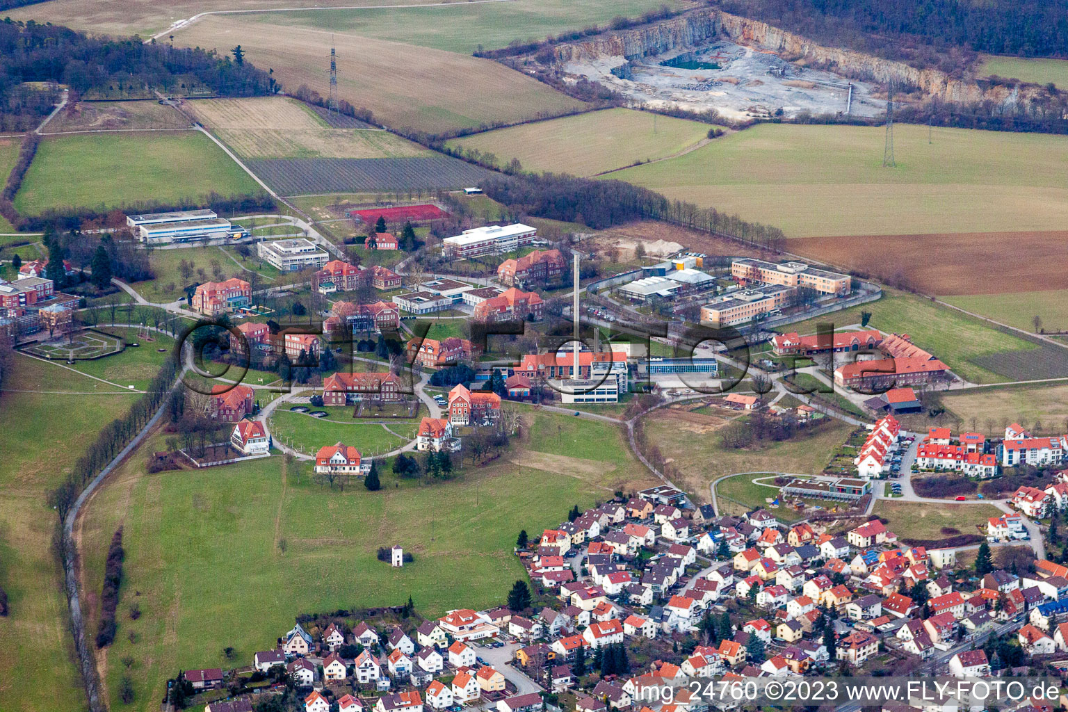 Luftbild von Klinikgelände des Psychiatrischen Zentrum Nordbaden in Wiesloch im Ortsteil Altwiesloch im Bundesland Baden-Württemberg, Deutschland