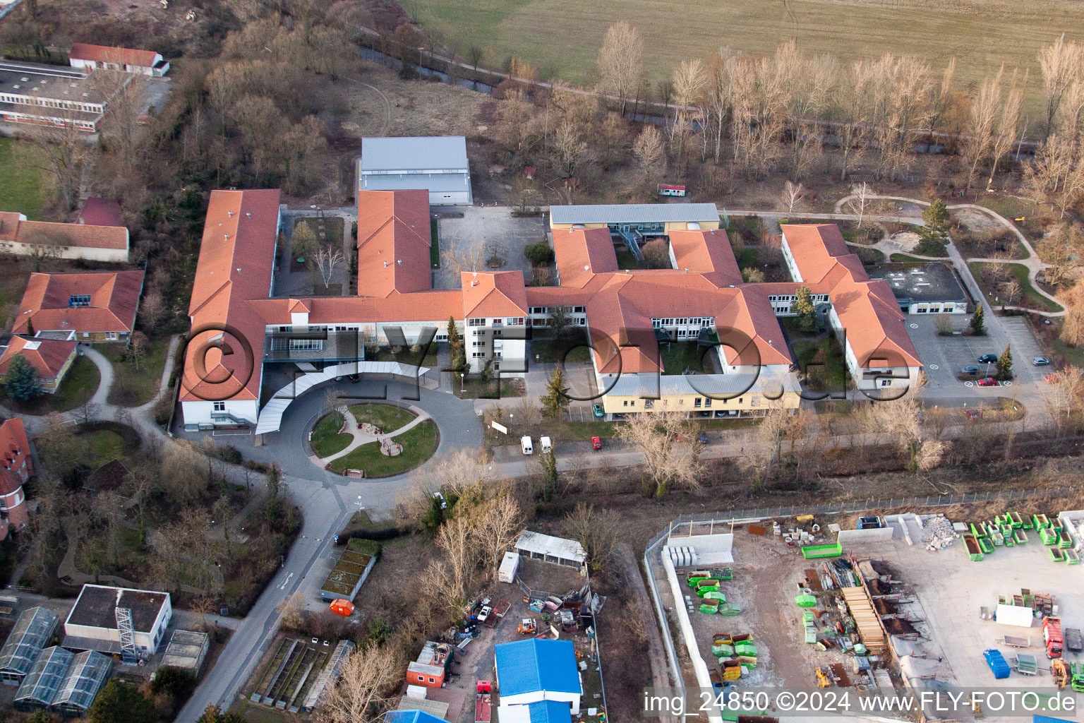 Stift, Jakob-Reeb-Schule‎  Jugendwerk St. Josef‎ in Landau in der Pfalz im Bundesland Rheinland-Pfalz, Deutschland von oben gesehen