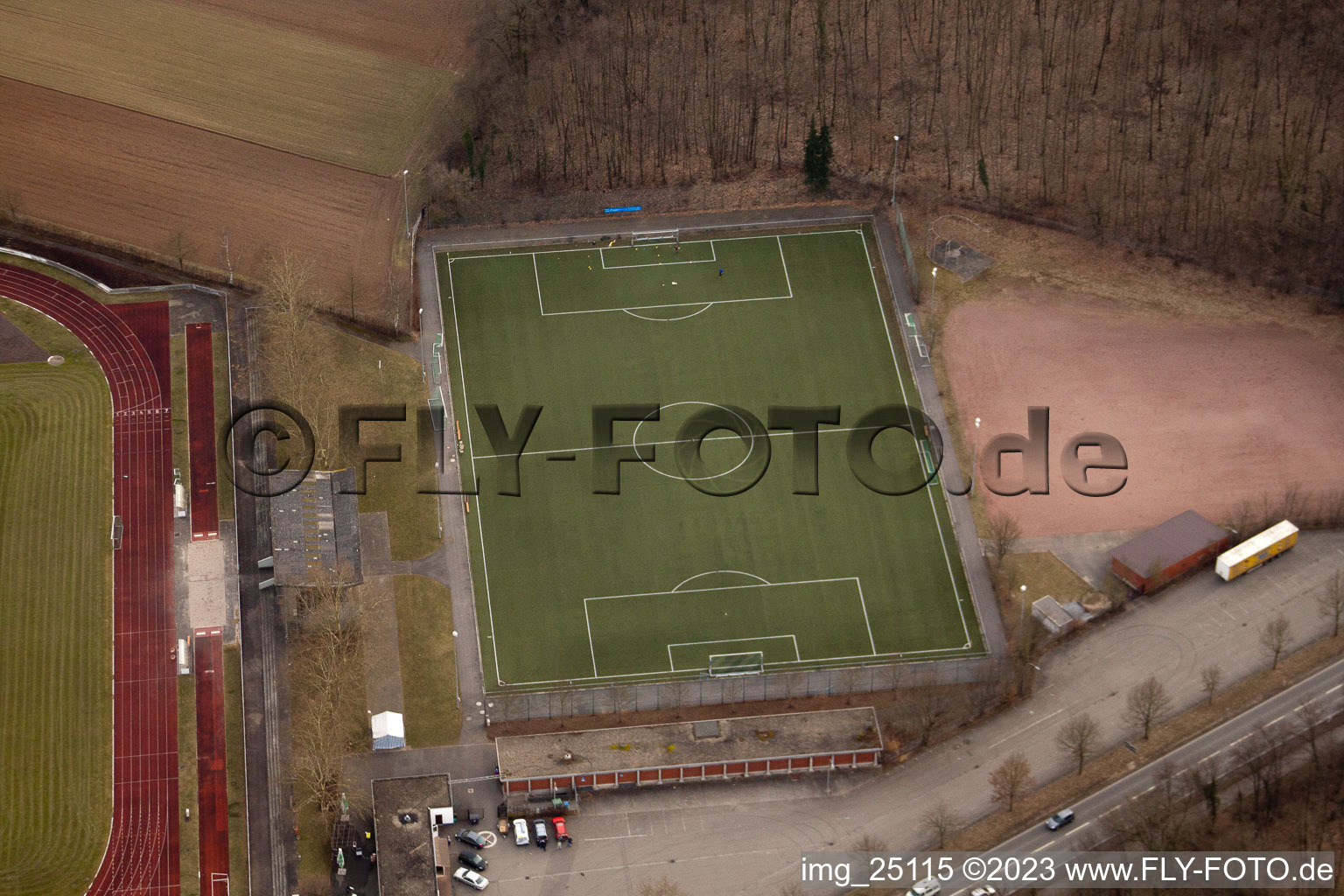 Luftbild von Schwetzingen, Sportplatz im Bundesland Baden-Württemberg, Deutschland