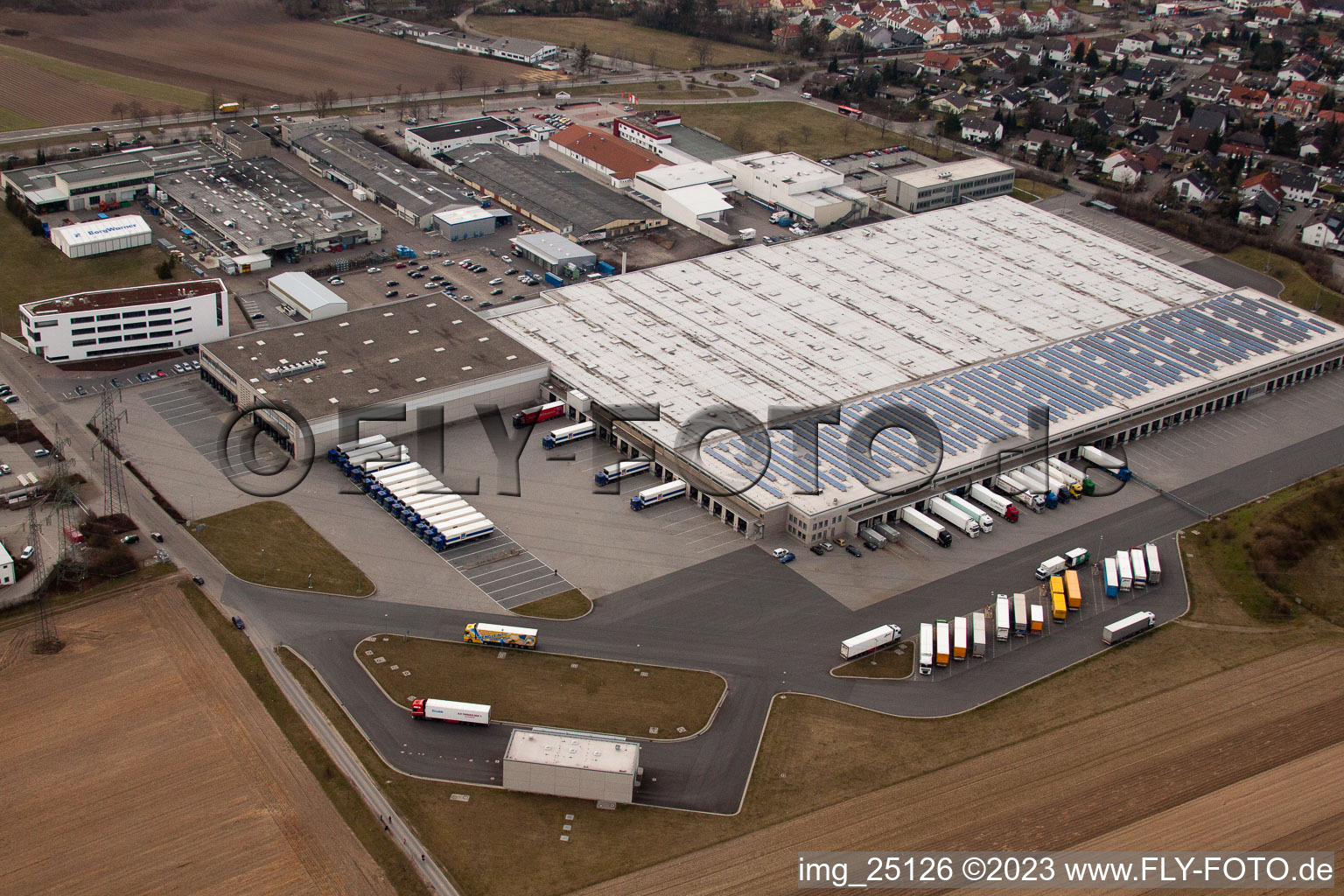 Schrägluftbild von Ketsch, Aldi Logistikzentrum im Bundesland Baden-Württemberg, Deutschland