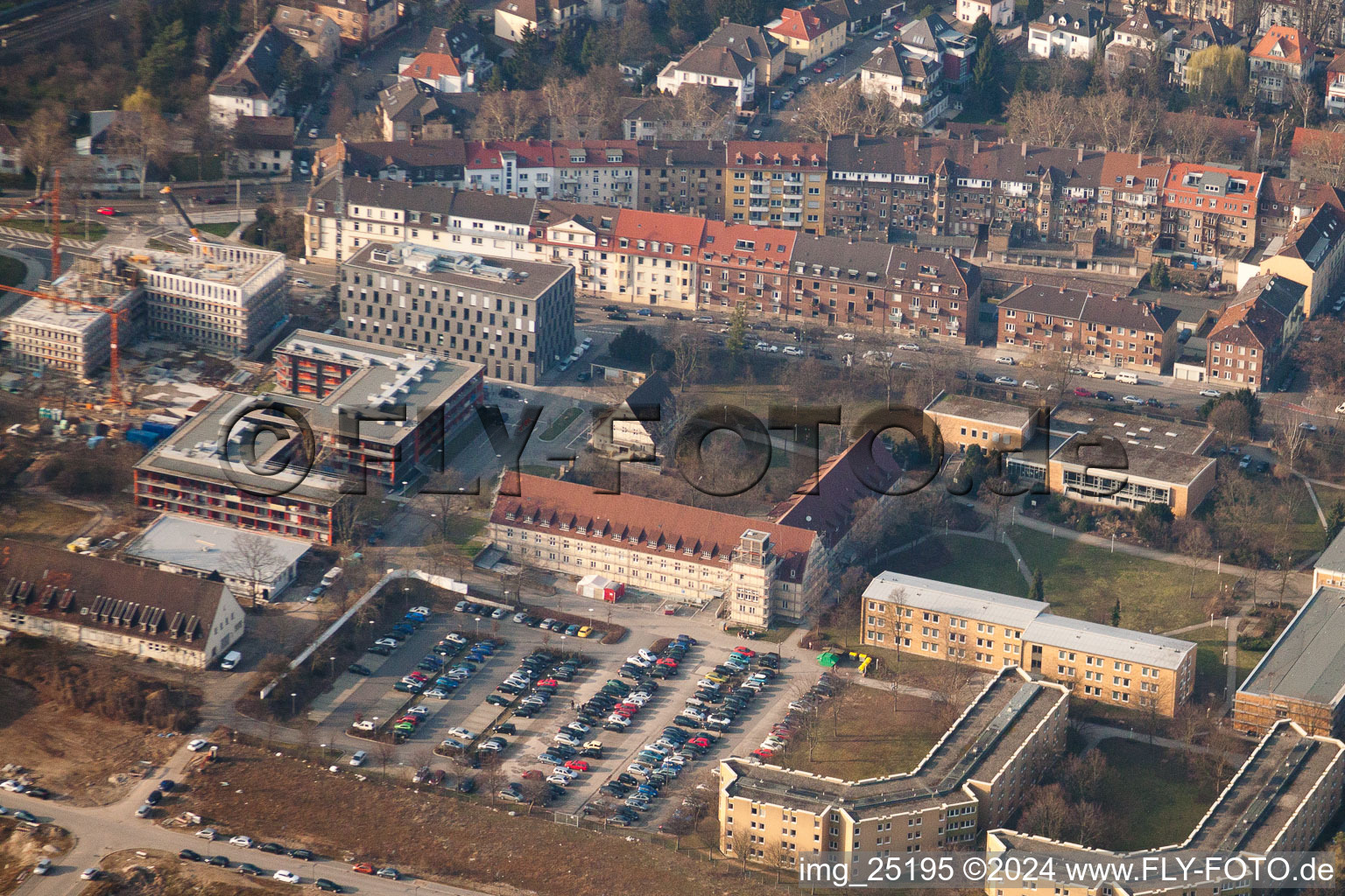 Luftaufnahme von Neuostheim, Projekt EASTSITE der B.A.U. Bauträgergesellschaft mbH in Mannheim im Bundesland Baden-Württemberg, Deutschland