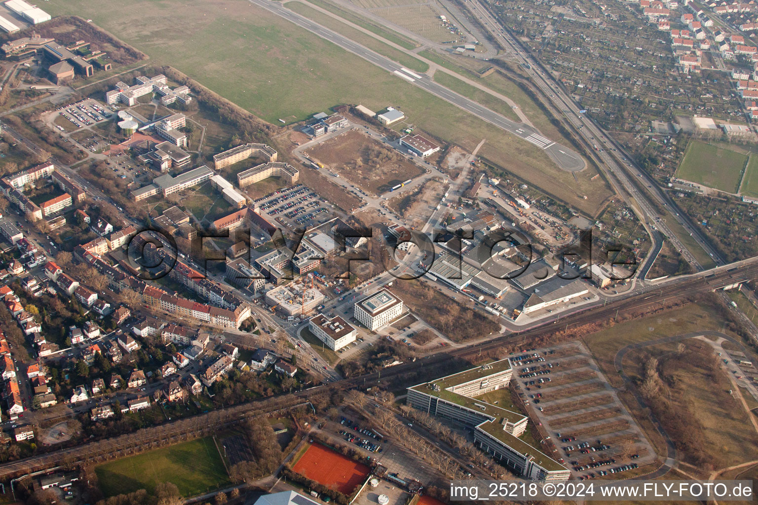 CAMELOT im Ortsteil Oststadt in Mannheim im Bundesland Baden-Württemberg, Deutschland