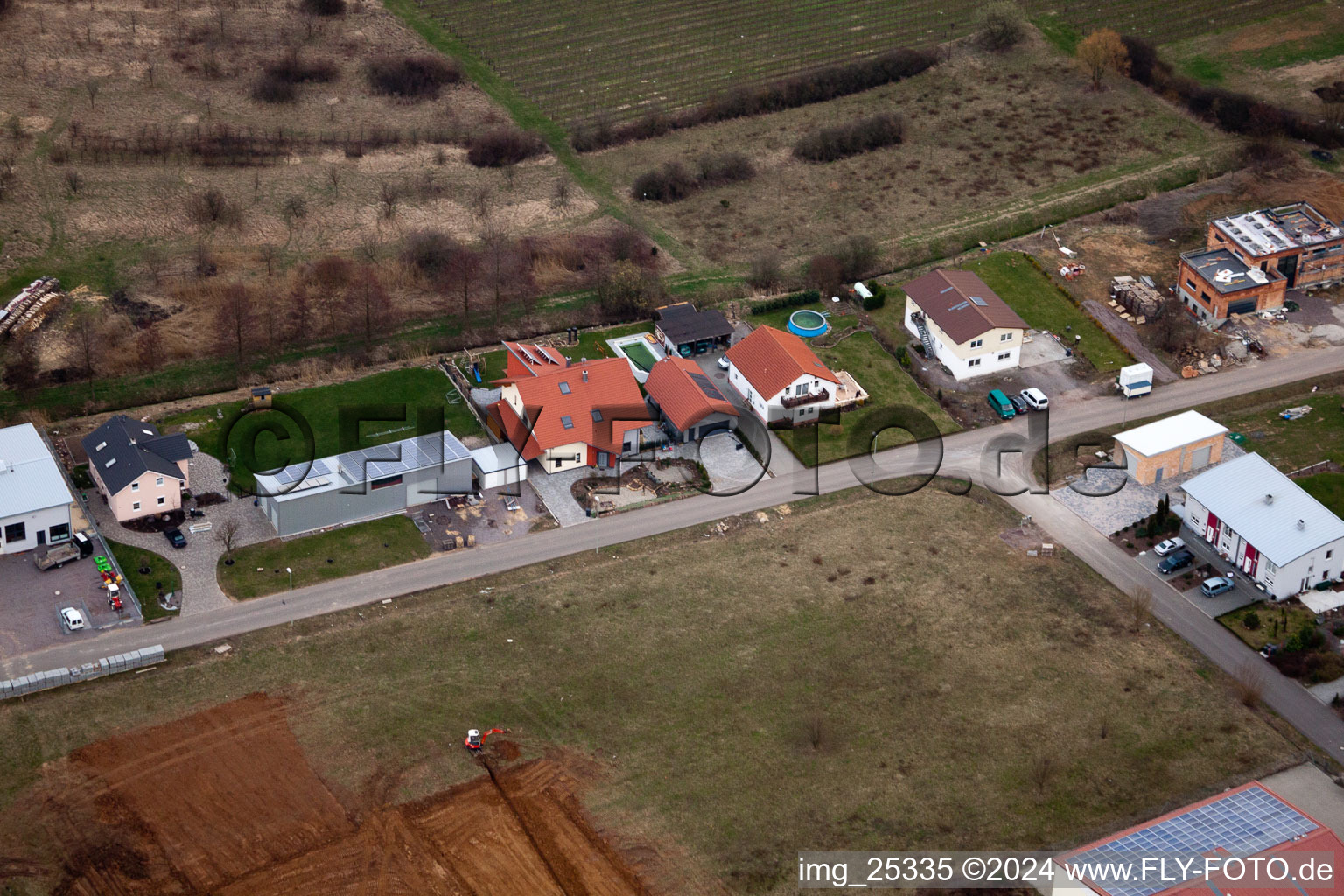 Luftaufnahme von An der Ahlmühle, Deutsches Weintor eG in Ilbesheim bei Landau in der Pfalz im Bundesland Rheinland-Pfalz, Deutschland
