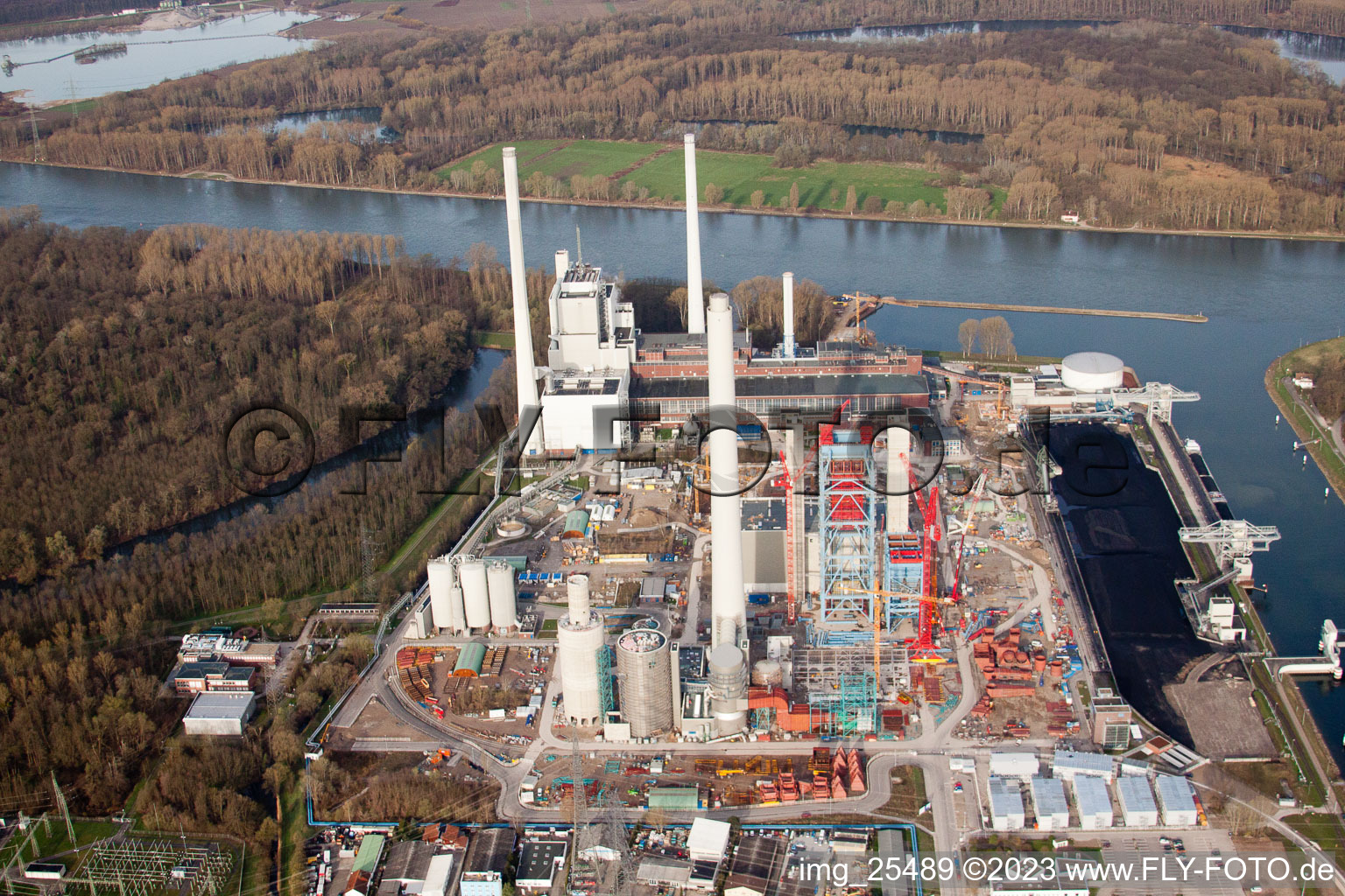 Karlsruhe Rheinhafen, ENBW Kraftwerk im Bundesland Baden-Württemberg, Deutschland vom Flugzeug aus