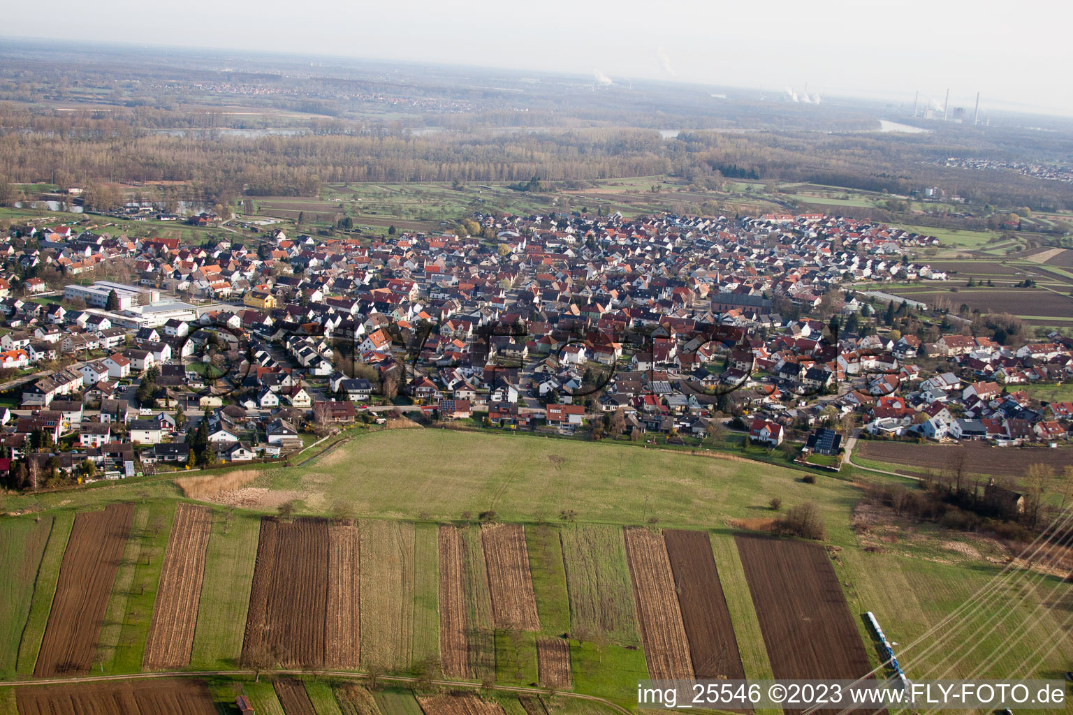 Luftbild von Elchesheim im Bundesland Baden-Württemberg, Deutschland