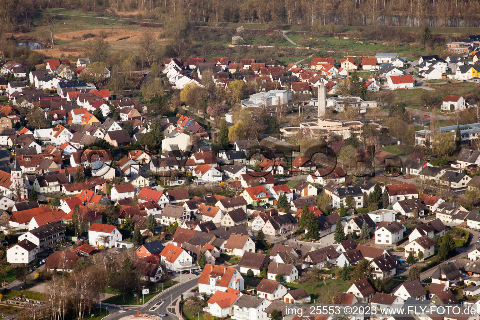 Elchesheim im Bundesland Baden-Württemberg, Deutschland vom Flugzeug aus