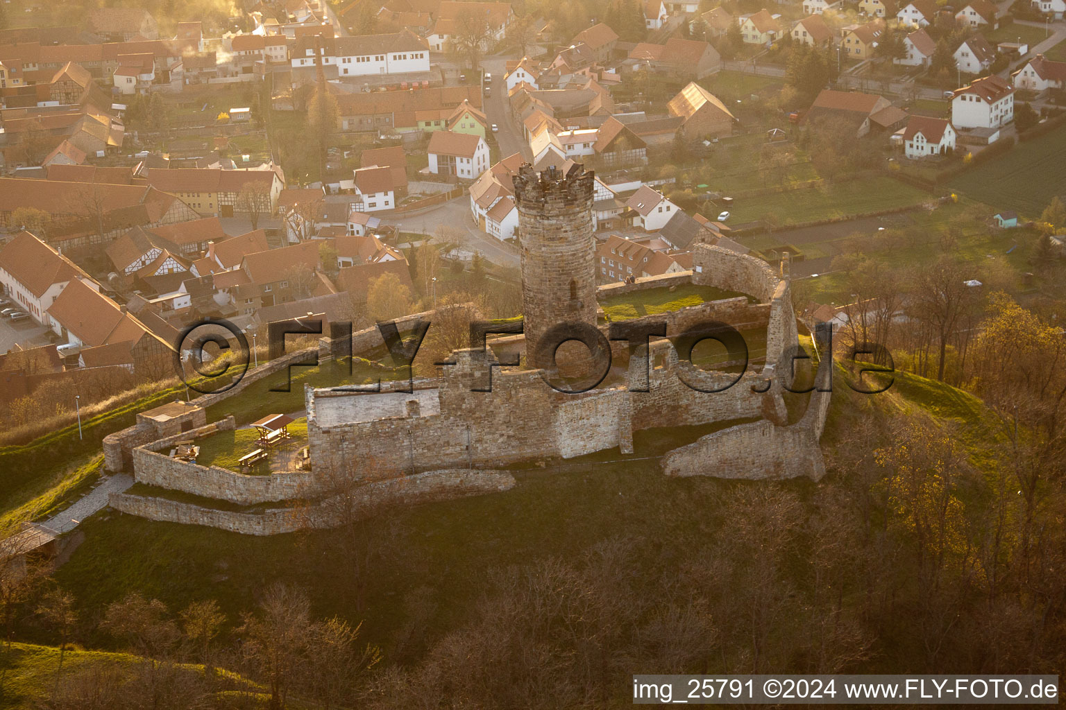 Mühlberg, Mühlburg in Drei Gleichen im Bundesland Thüringen, Deutschland