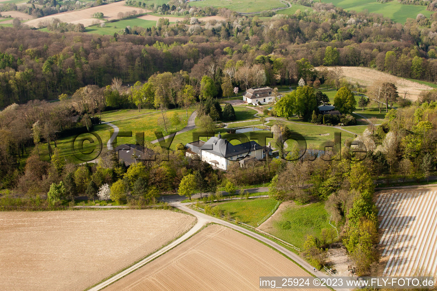 Durlach, ehemalige Schmieder-Villa in Karlsruhe im Bundesland Baden-Württemberg, Deutschland aus der Luft