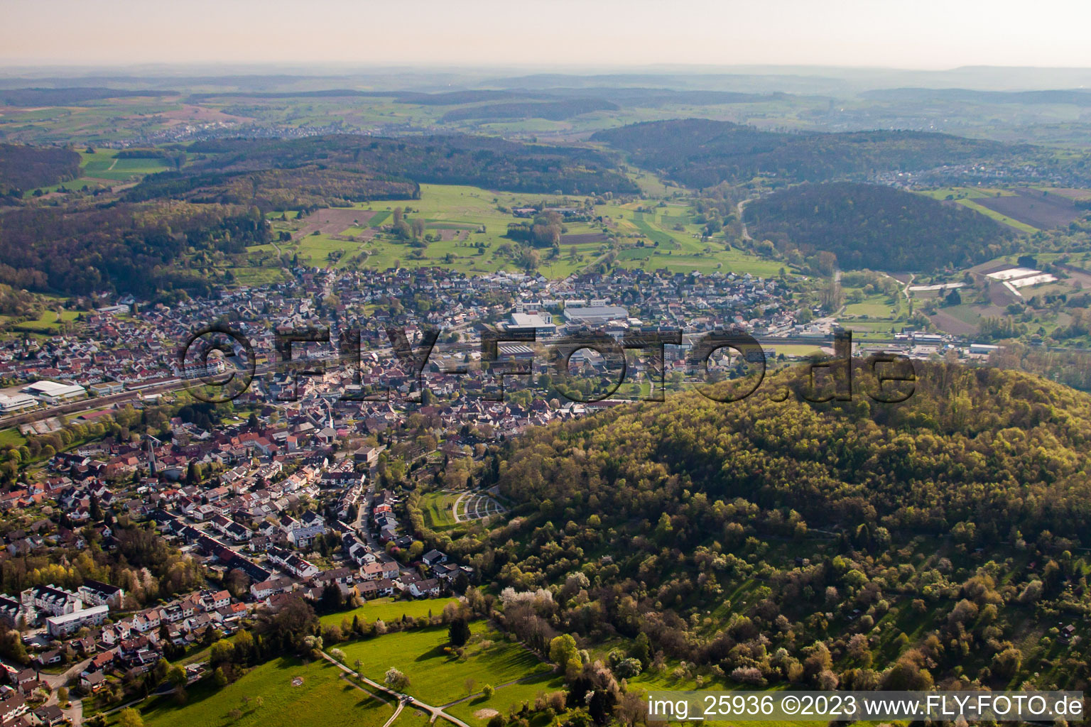 Luftbild von Pfinztal-Berghausen von Süden im Bundesland Baden-Württemberg, Deutschland