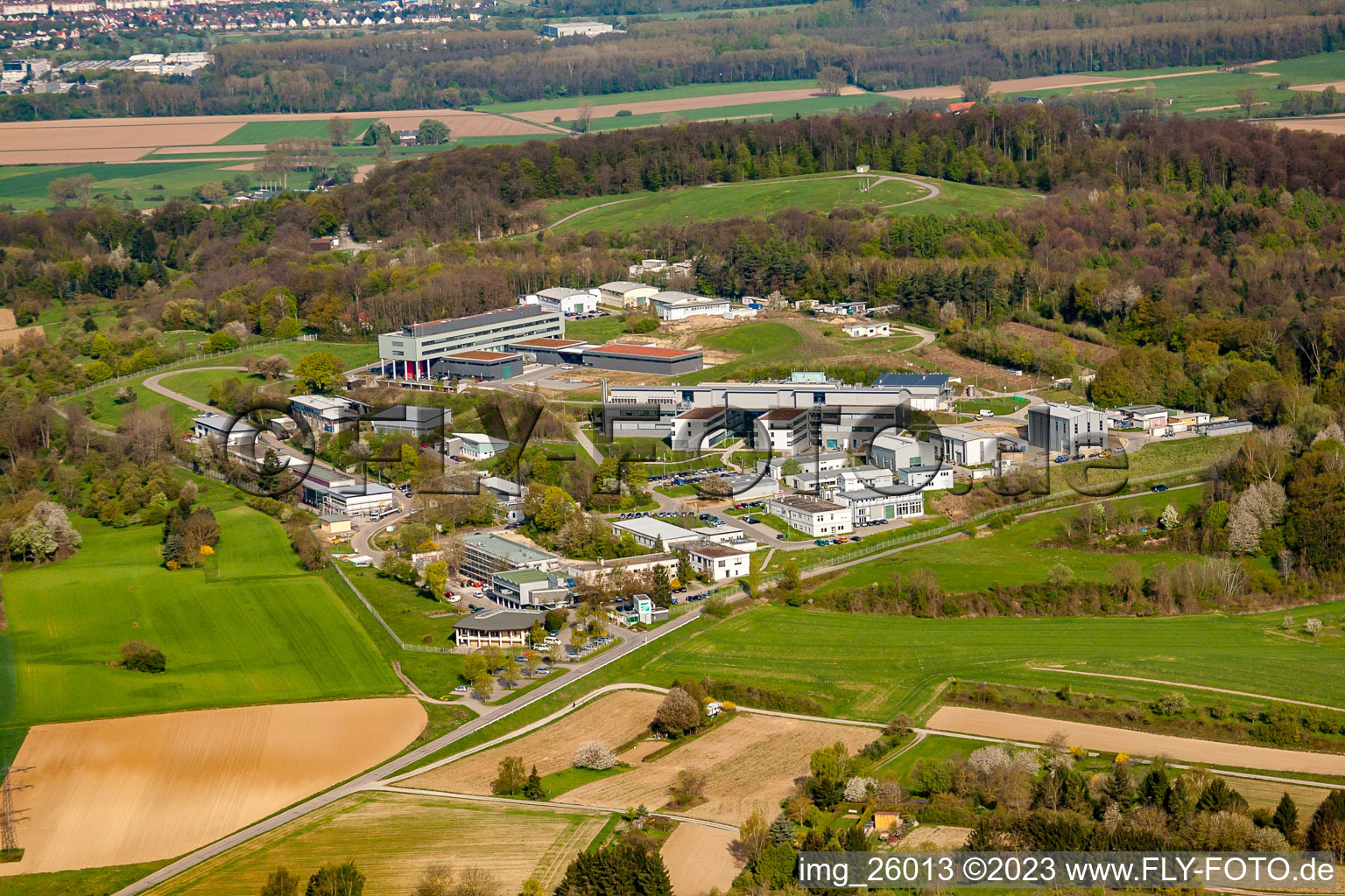 Pfinztal, Fraunhofer-Institut für Chemische Technologie (ICT) im Ortsteil Berghausen im Bundesland Baden-Württemberg, Deutschland