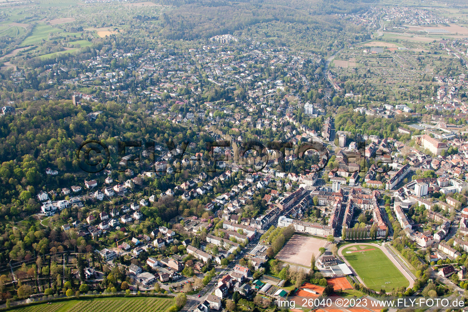 Luftaufnahme von Durlach, Turmberg in Karlsruhe im Bundesland Baden-Württemberg, Deutschland