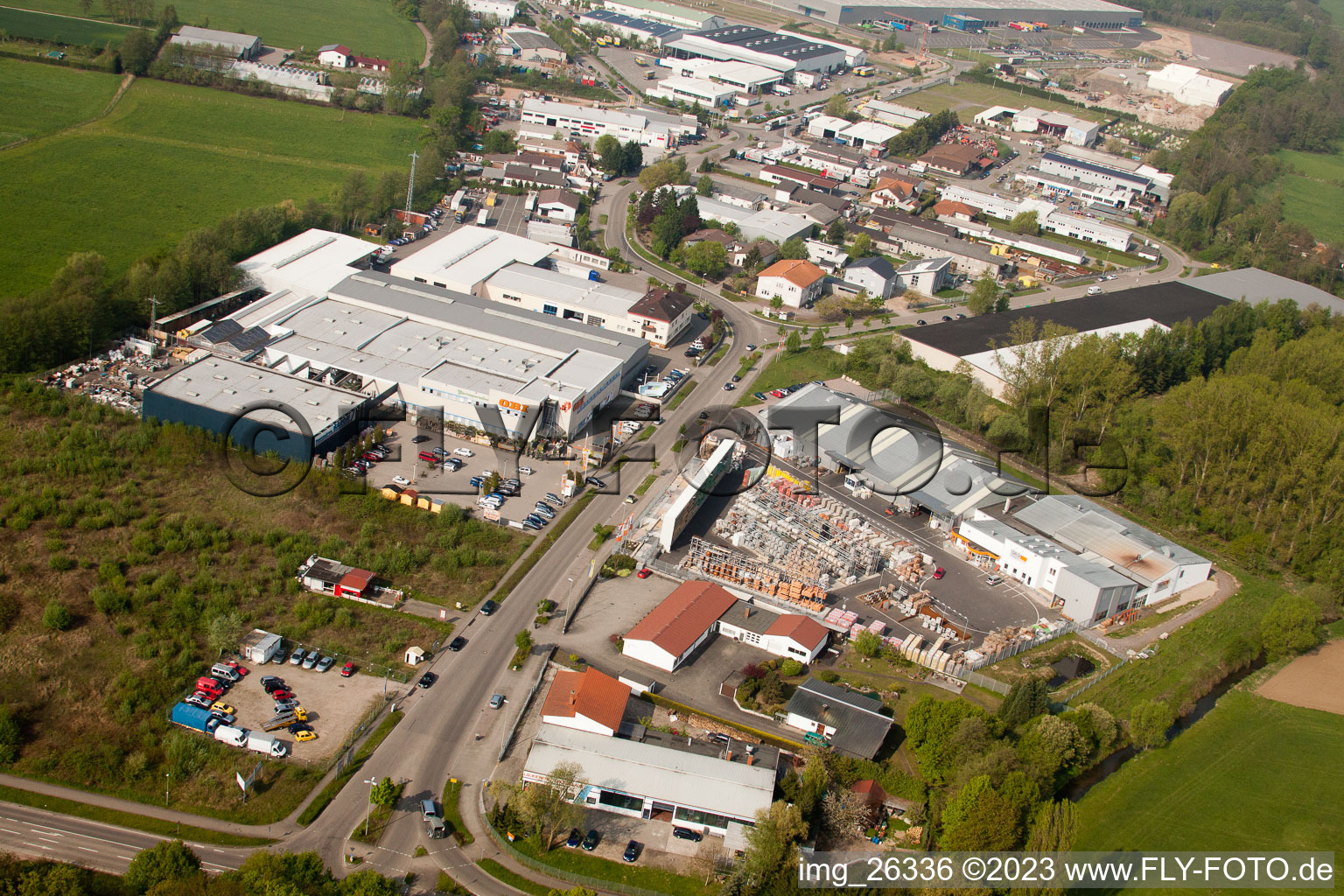 Luftbild von Minderlachen, UNION Baustoffhandel im Ortsteil Minderslachen in Kandel im Bundesland Rheinland-Pfalz, Deutschland