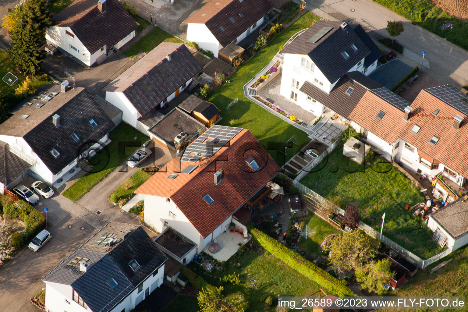 Ortsteil Stupferich in Karlsruhe im Bundesland Baden-Württemberg, Deutschland von einer Drohne aus