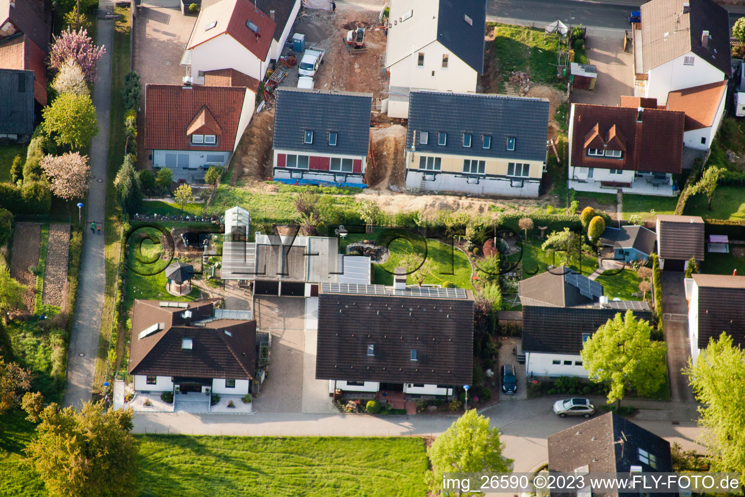 Ortsteil Stupferich in Karlsruhe im Bundesland Baden-Württemberg, Deutschland von der Drohne aus gesehen