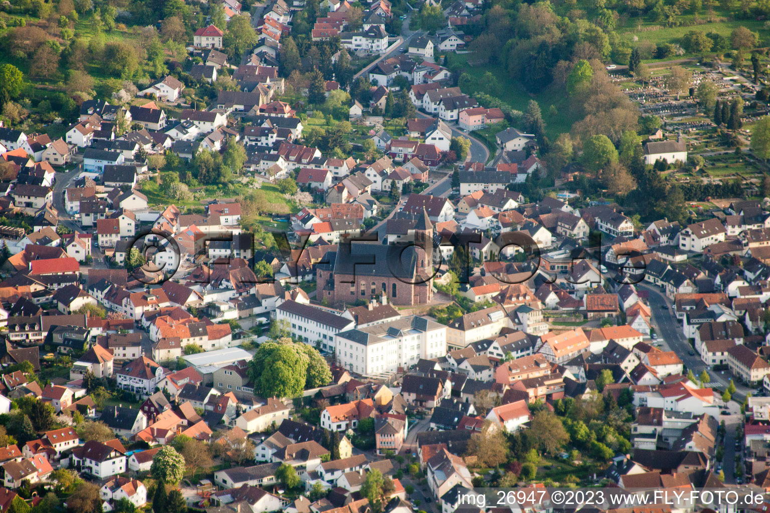 Luftbild von St. Cyriak in Malsch im Bundesland Baden-Württemberg, Deutschland