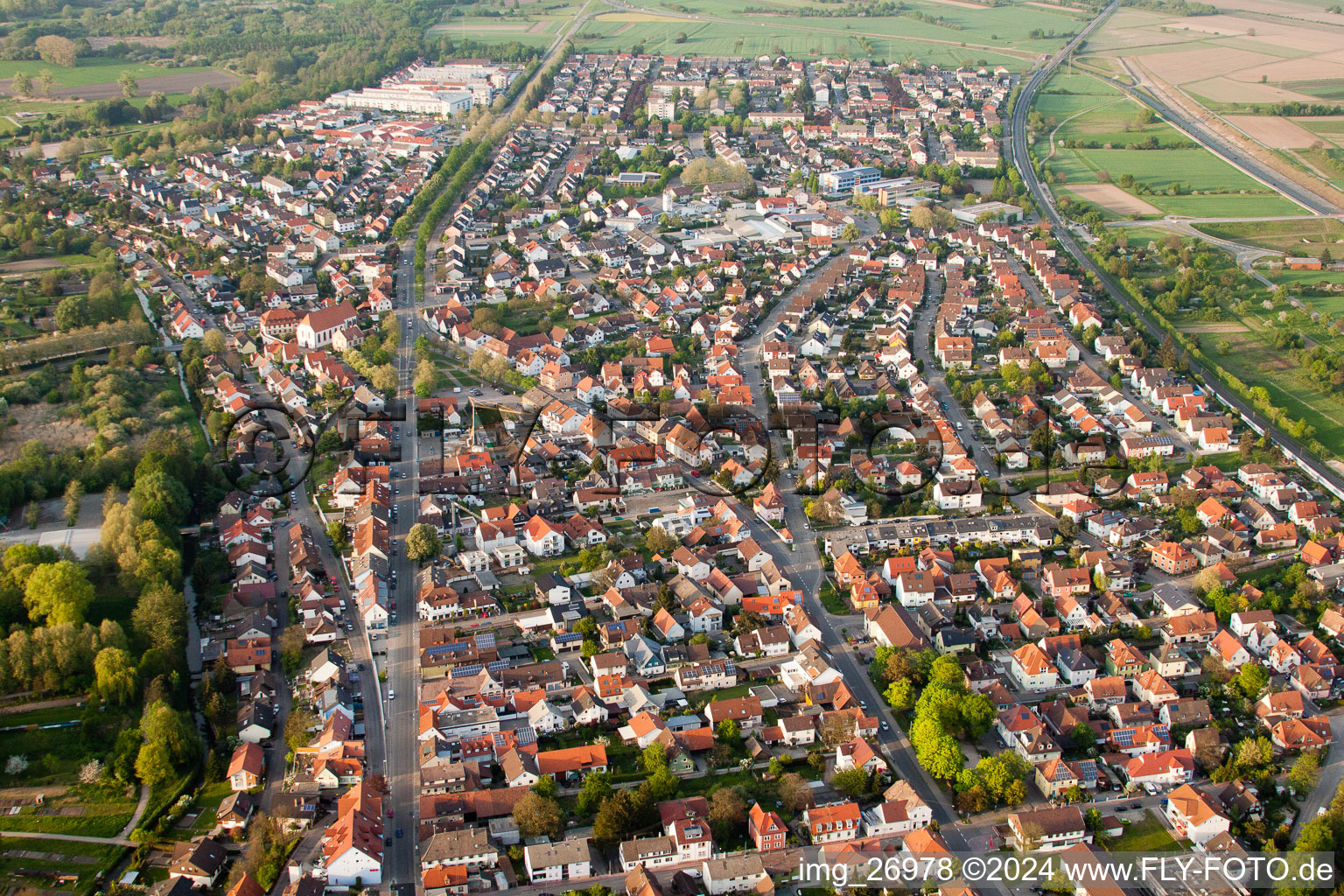 Speyerer Straße in Durmersheim im Bundesland Baden-Württemberg, Deutschland