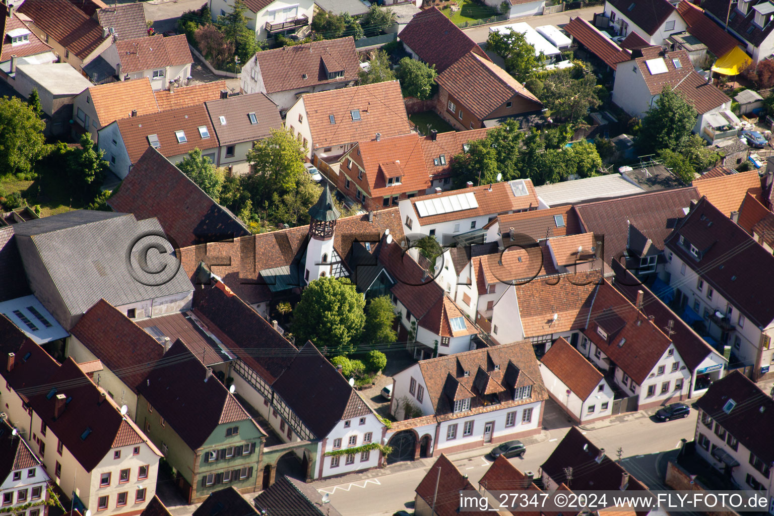 Ortsteil Queichheim in Landau in der Pfalz im Bundesland Rheinland-Pfalz, Deutschland aus der Luft betrachtet