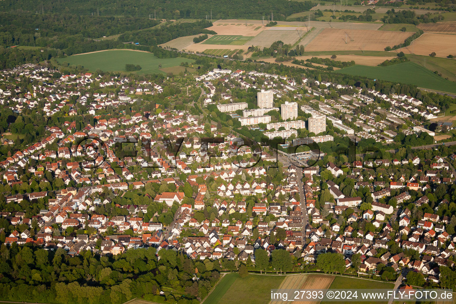 Ortsteil Rüppurr in Karlsruhe im Bundesland Baden-Württemberg, Deutschland aus der Luft betrachtet