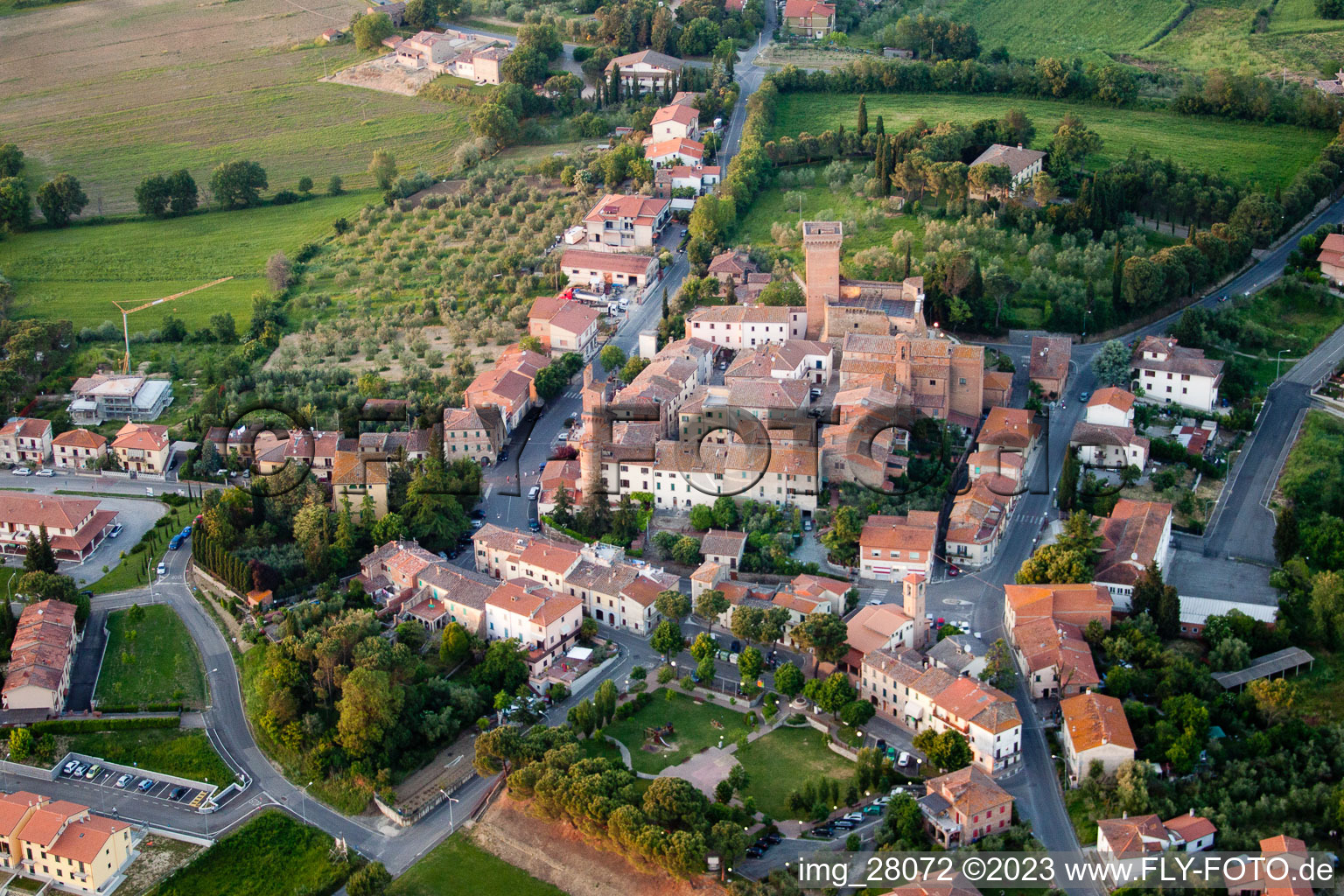 Luftbild von Marciano della Chiana im Bundesland Toscana, Italien