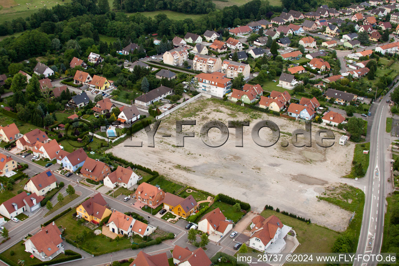 Lauterbourg, Geländes des alten Supermarkts im Bundesland Bas-Rhin, Frankreich