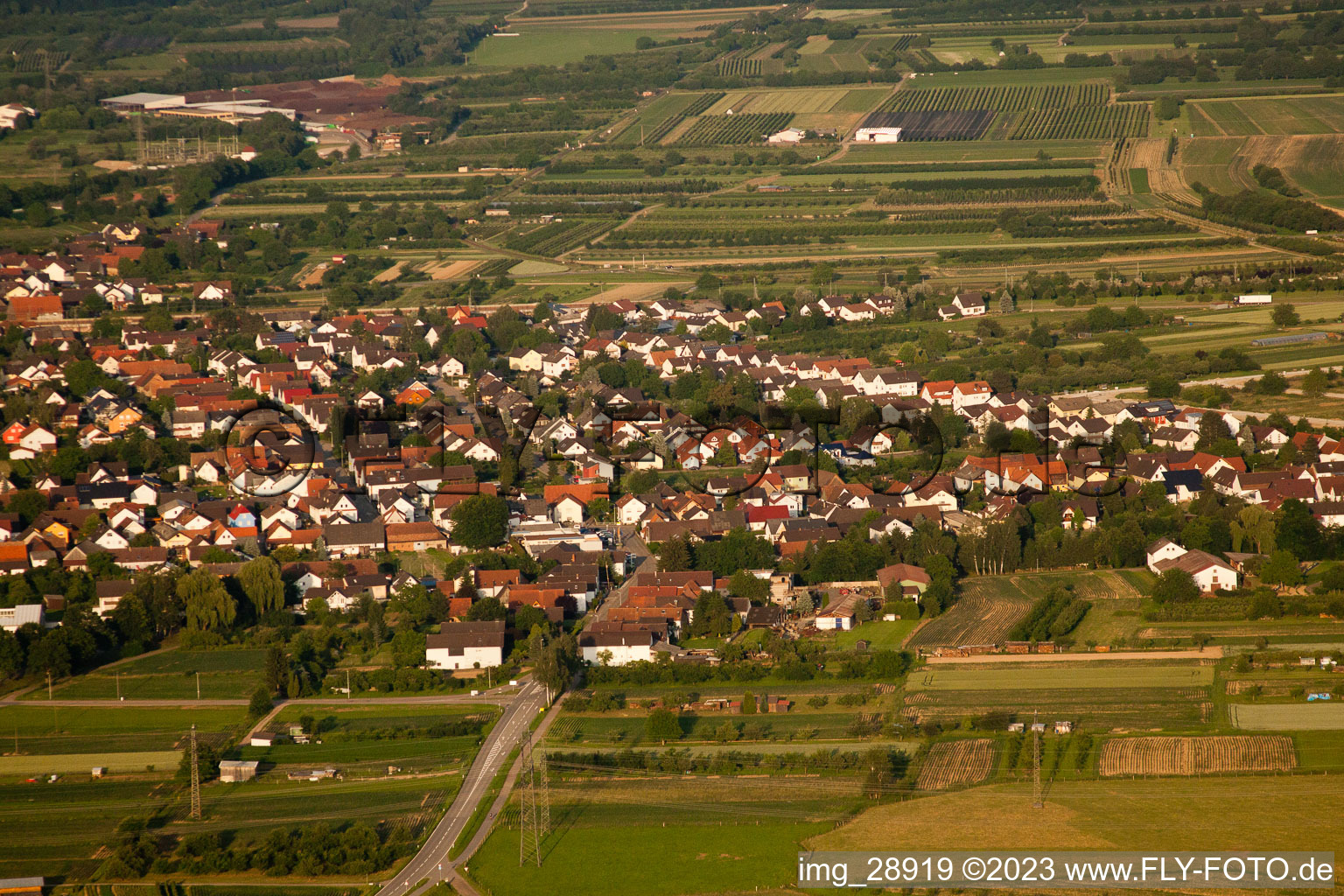 Ortsteil Urloffen in Appenweier im Bundesland Baden-Württemberg, Deutschland vom Flugzeug aus