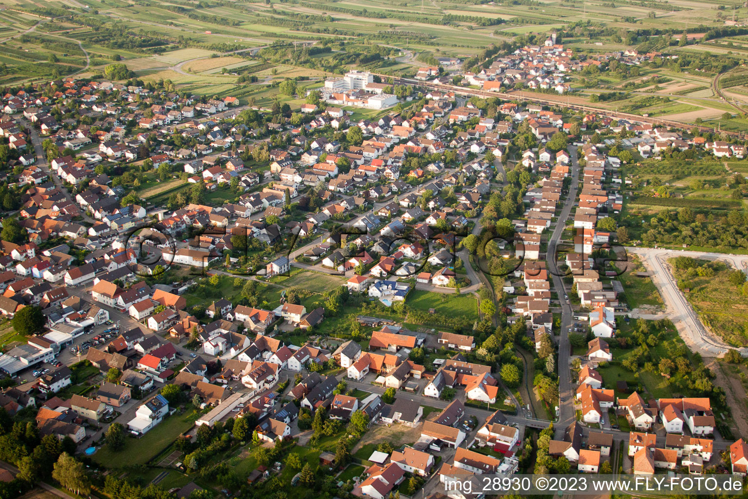 Luftaufnahme von Runzweg im Ortsteil Urloffen in Appenweier im Bundesland Baden-Württemberg, Deutschland